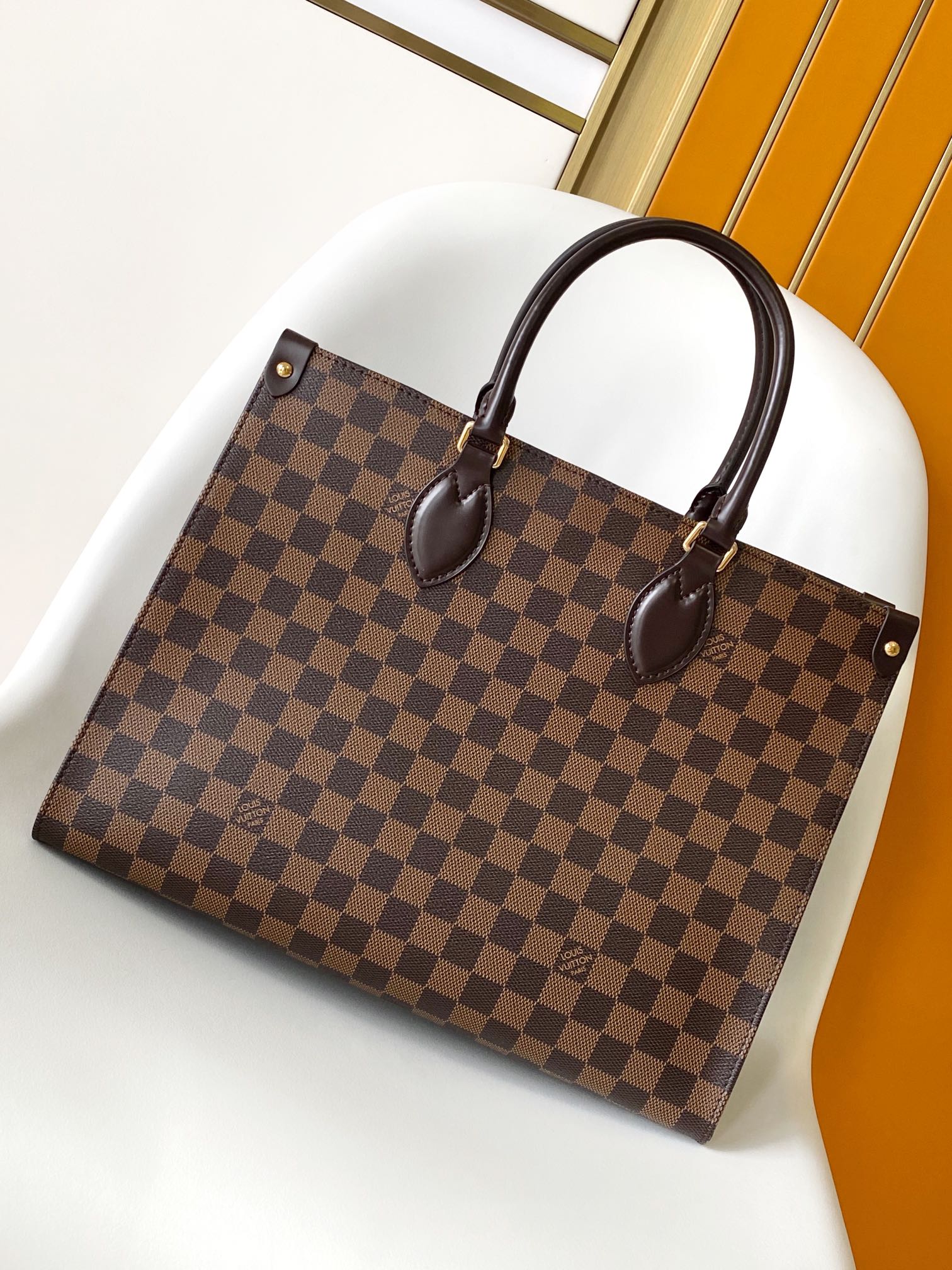 Onthego Mm Damier Ebene N00065