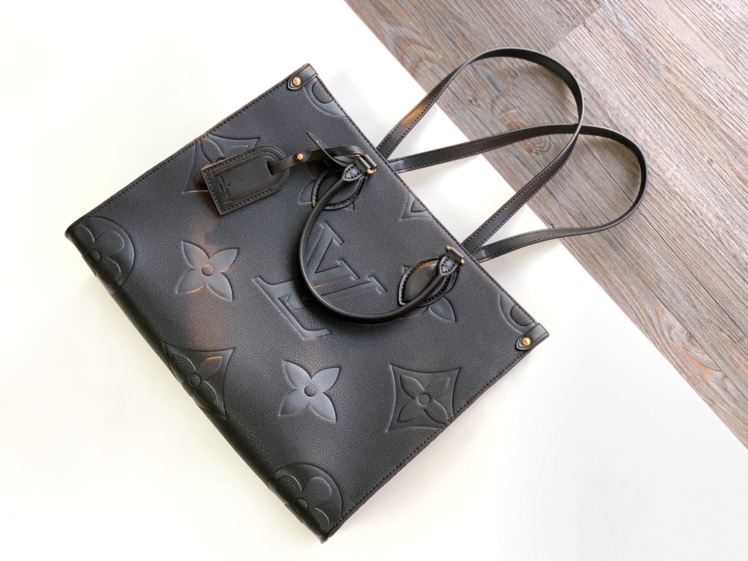 Onthego Mm Monogram Empreinte Leather Black M45595