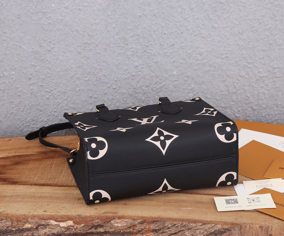 Onthego Pm Bicolor Monogram Empreinte Leather Black/Beige M45659