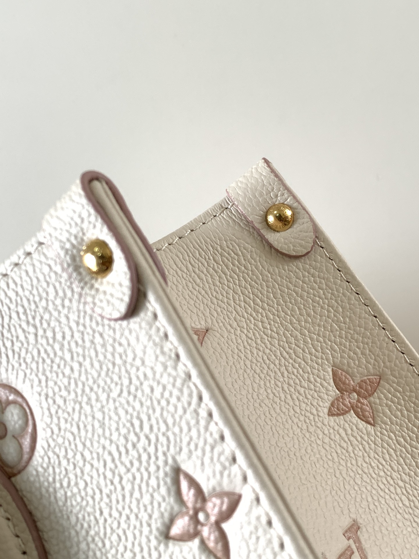 Onthego Pm Monogram Empreinte Leather Eden Tote M14403
