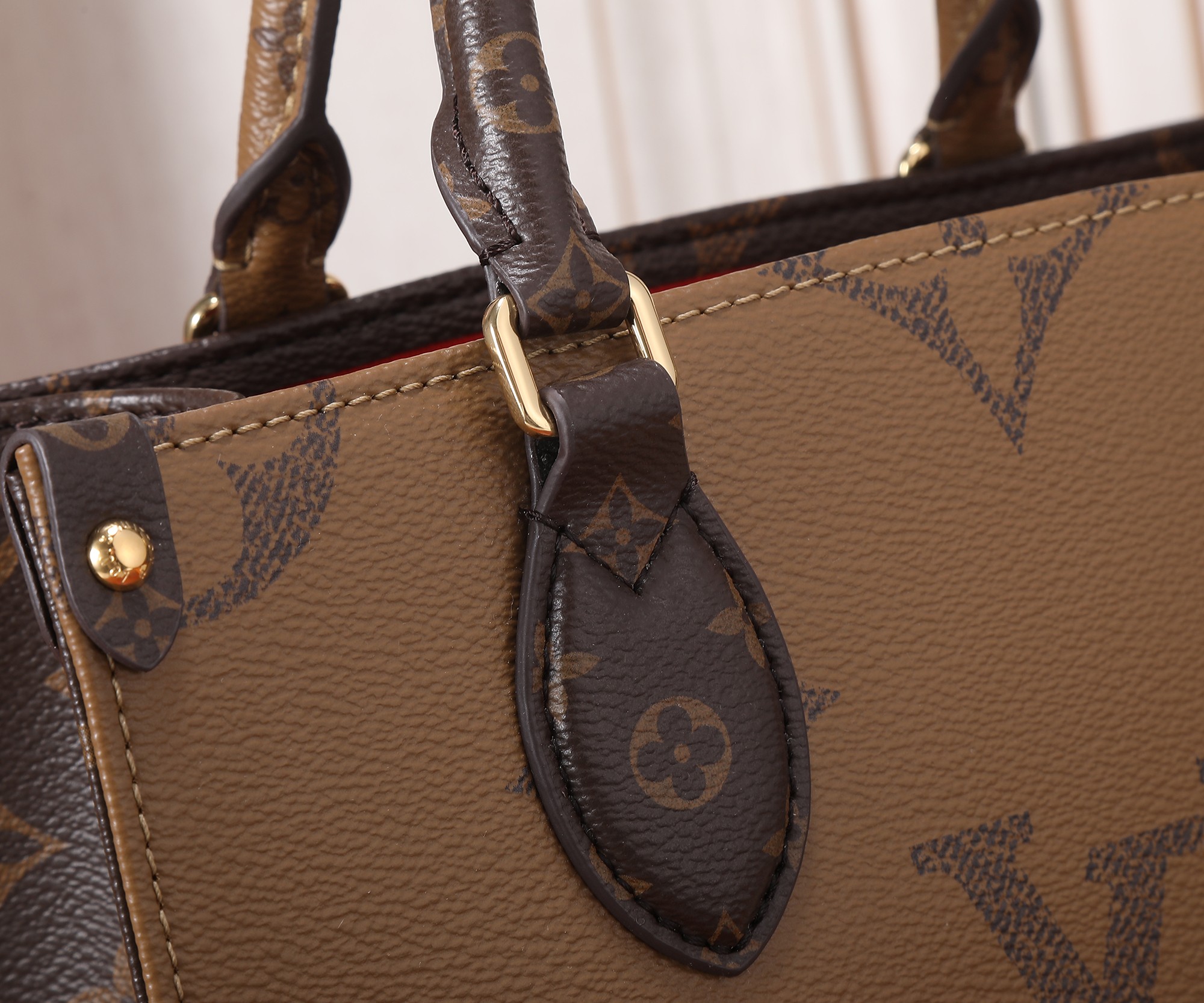 Onthego Pm Monogram Reverse Tote M46373