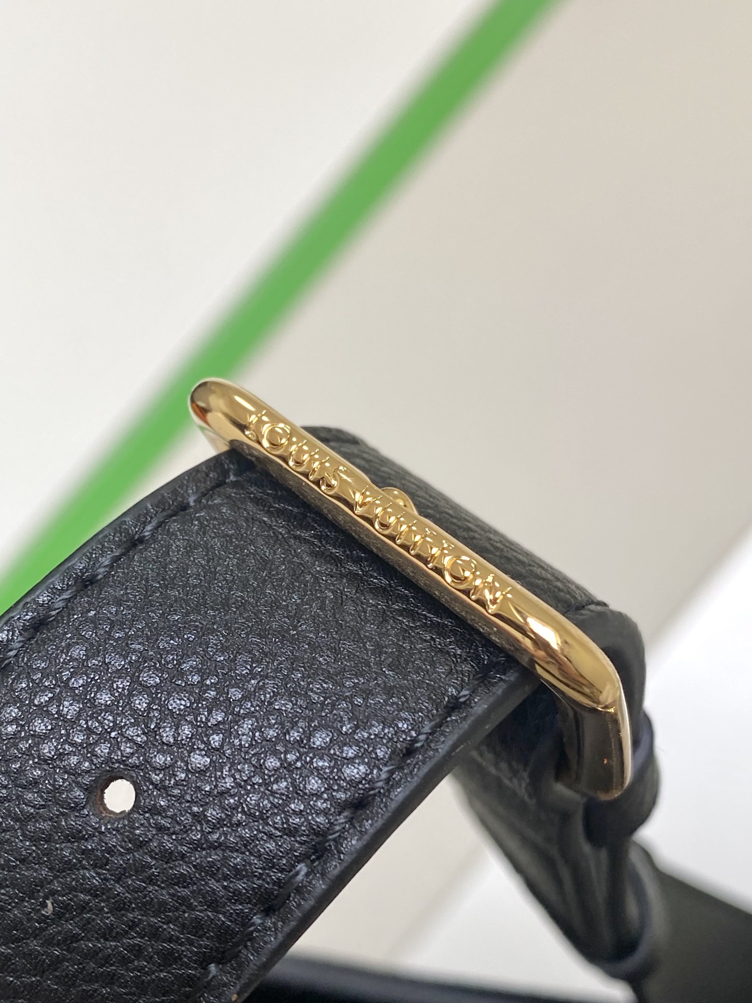 Oxford Lockme Leather Bag Black M22735