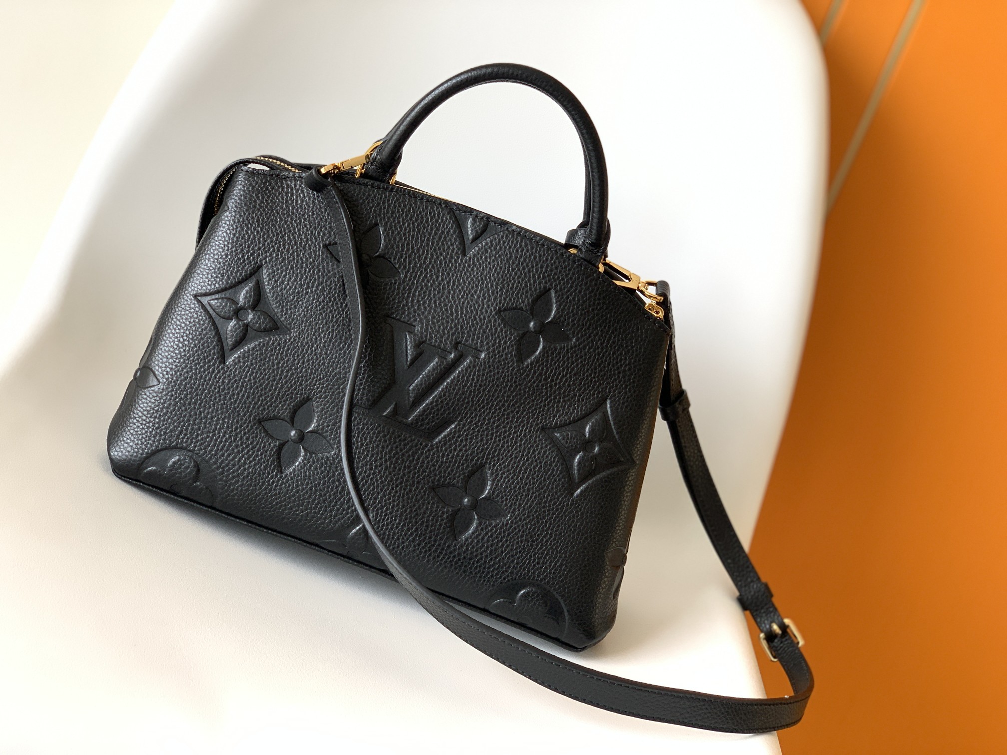 Petit Palais Handbags Monogram Empreinte Leather Black M58916