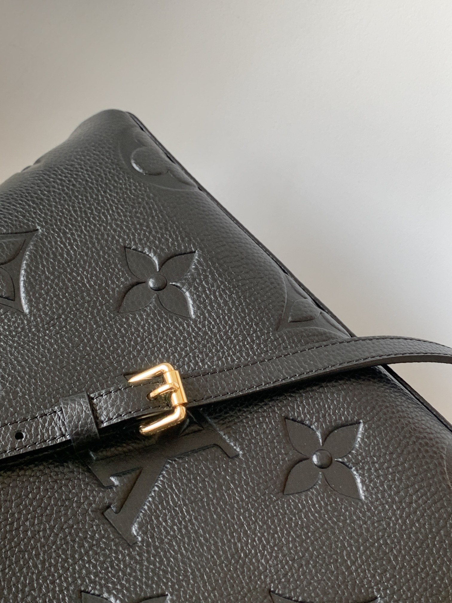 Petit Palais Handbags Monogram Empreinte Leather Black M58916