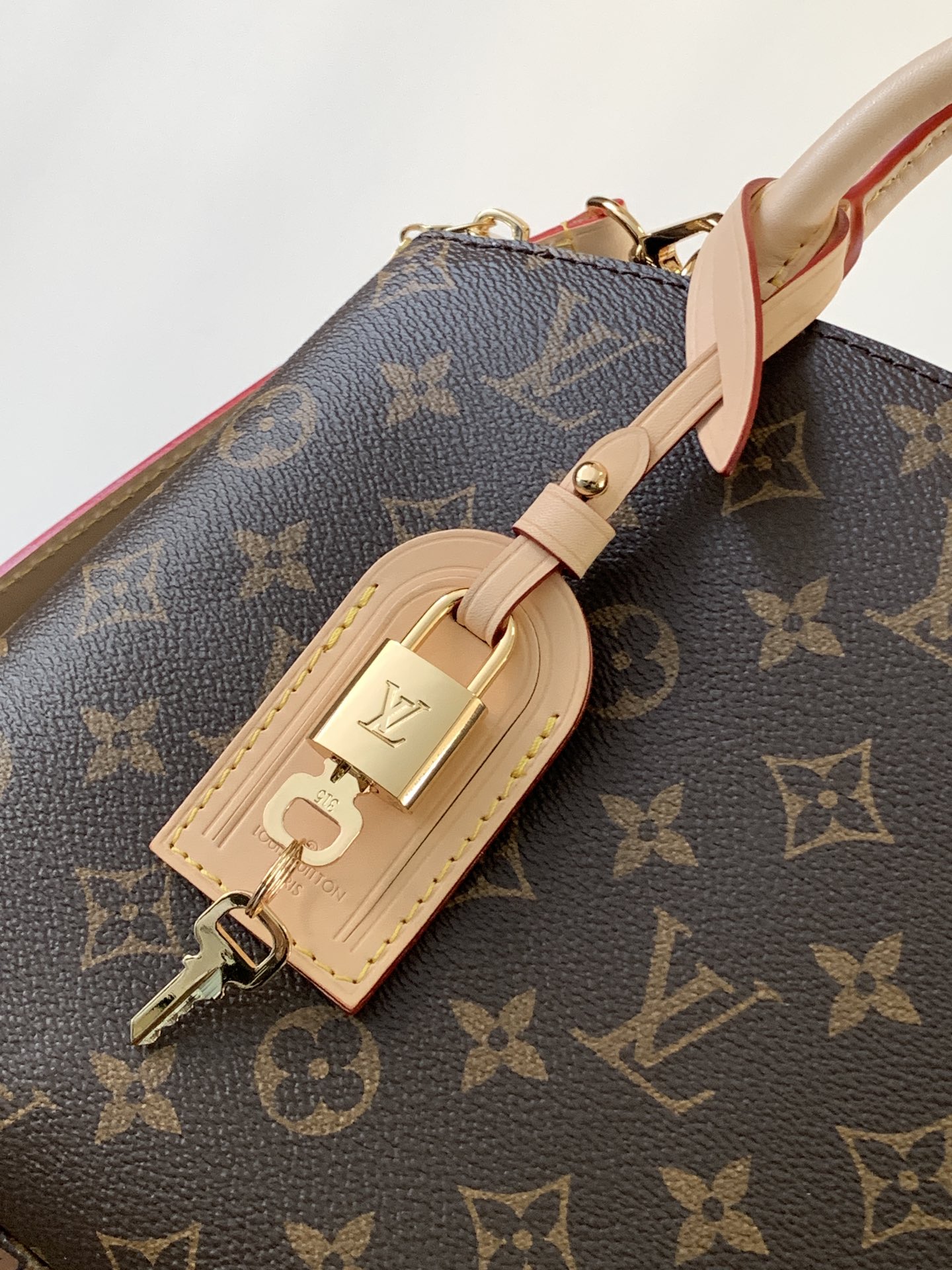 Petit Palais Handbags Monogram M45900