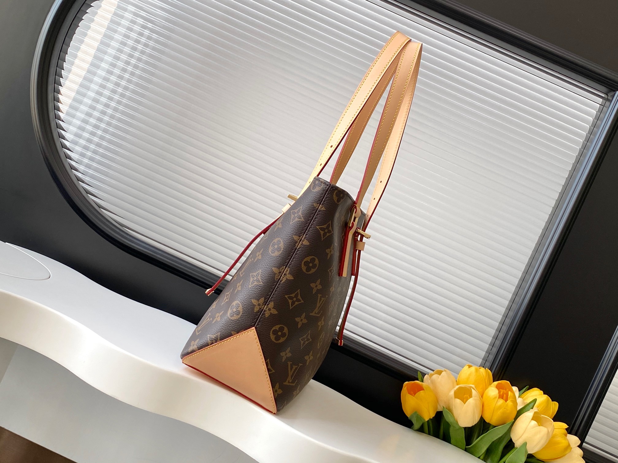 Piano Handbags Monogram M12095