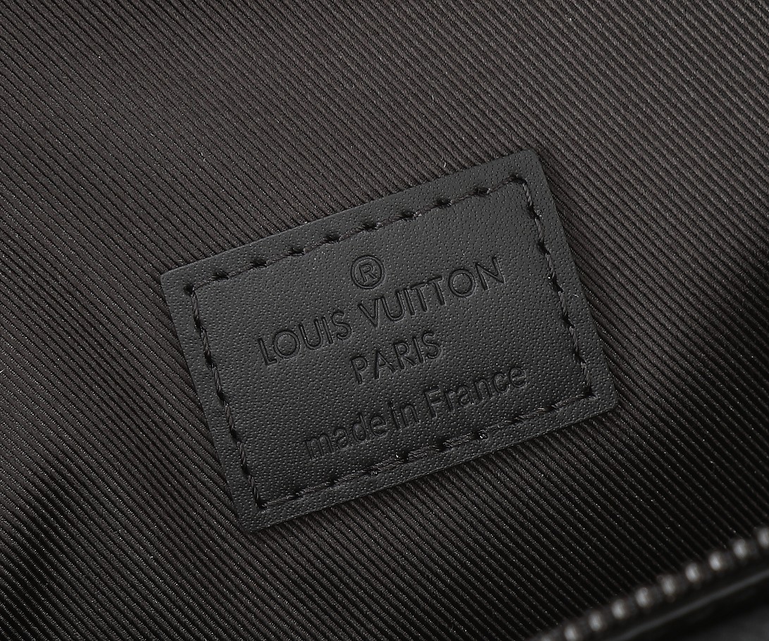 Pilot Wearable Wallet Noir M83563