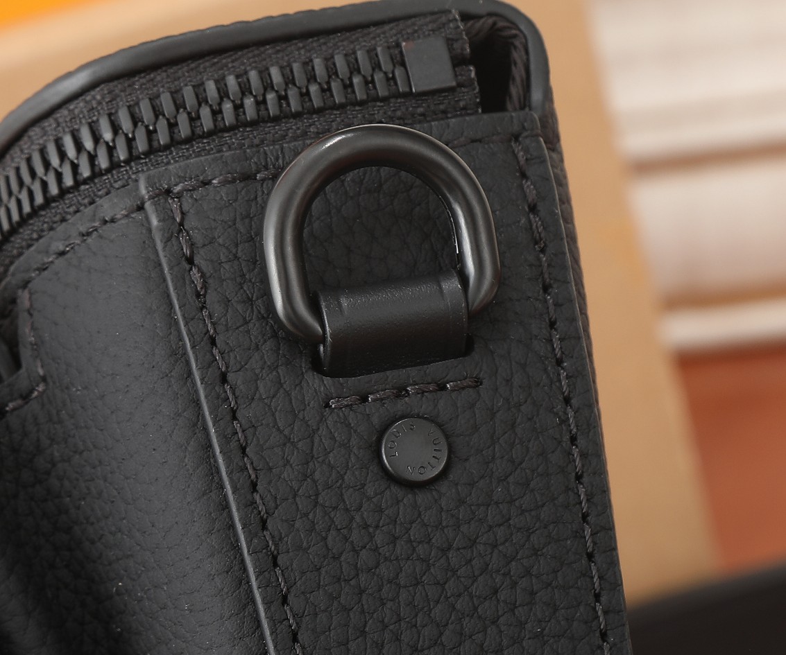 Pilot Wearable Wallet Noir M83563