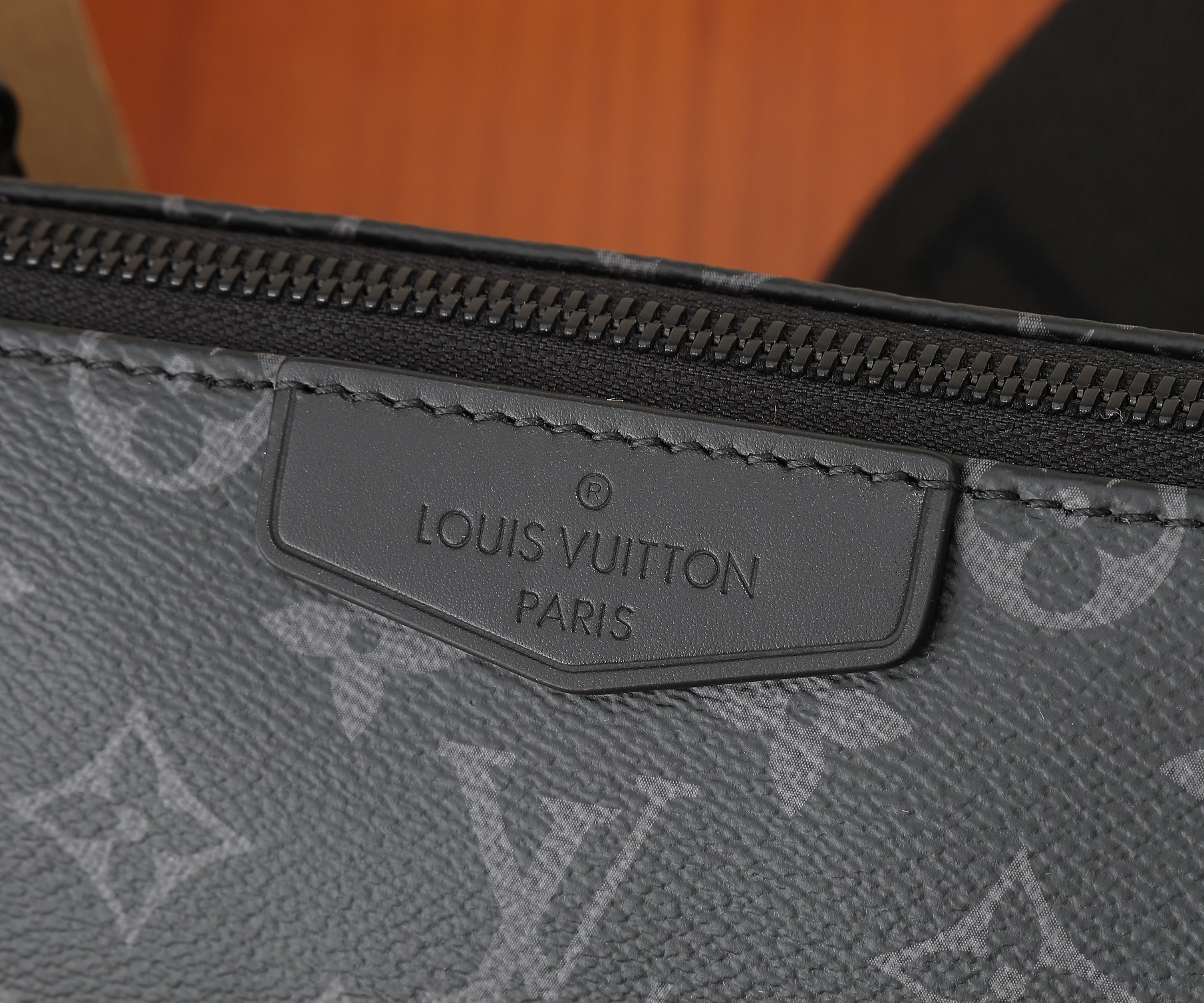 Pochette Accessoire Xl Monogram Eclipse Bag M11741