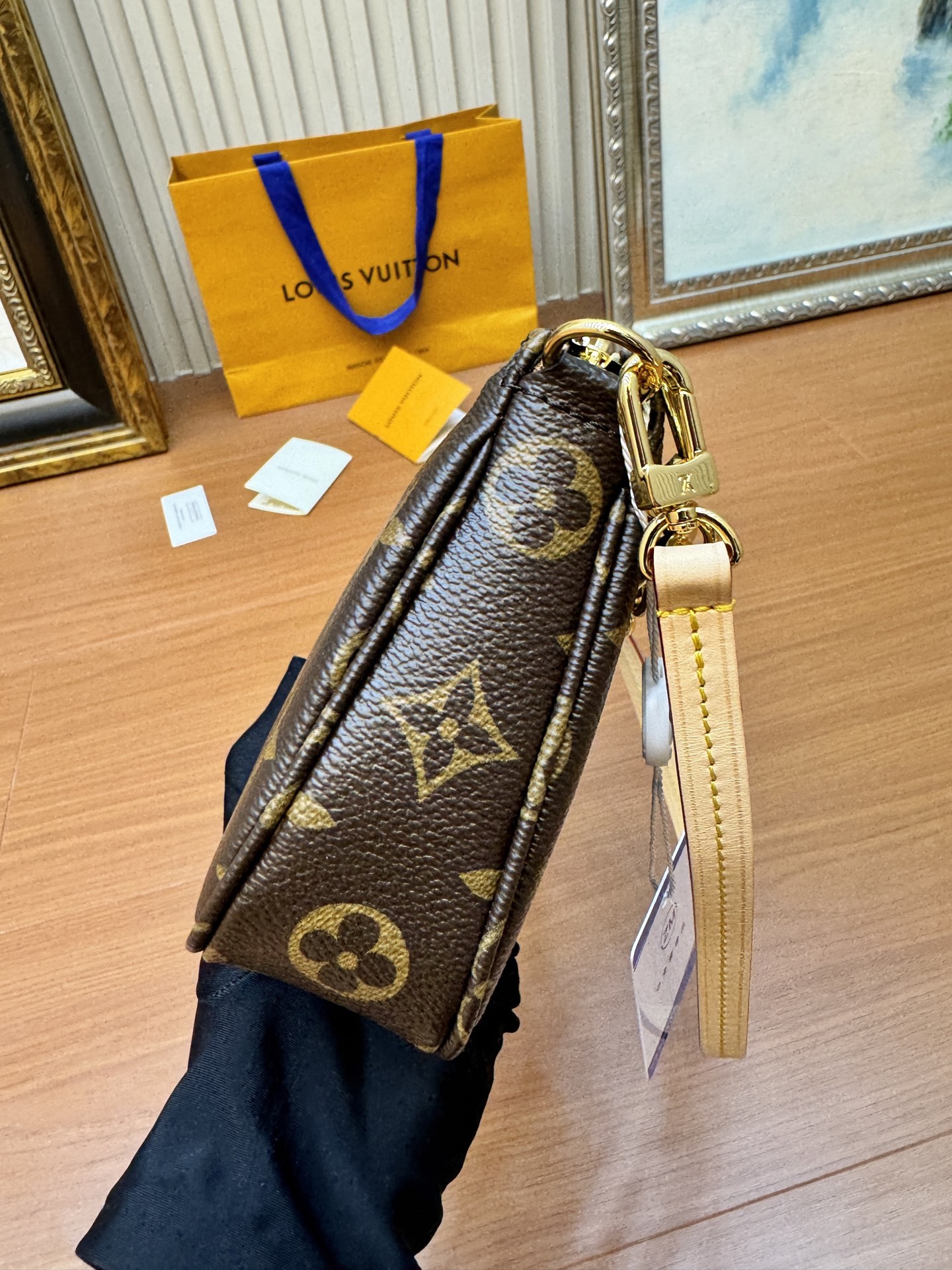 Pochette Accessoires Monogram M82766