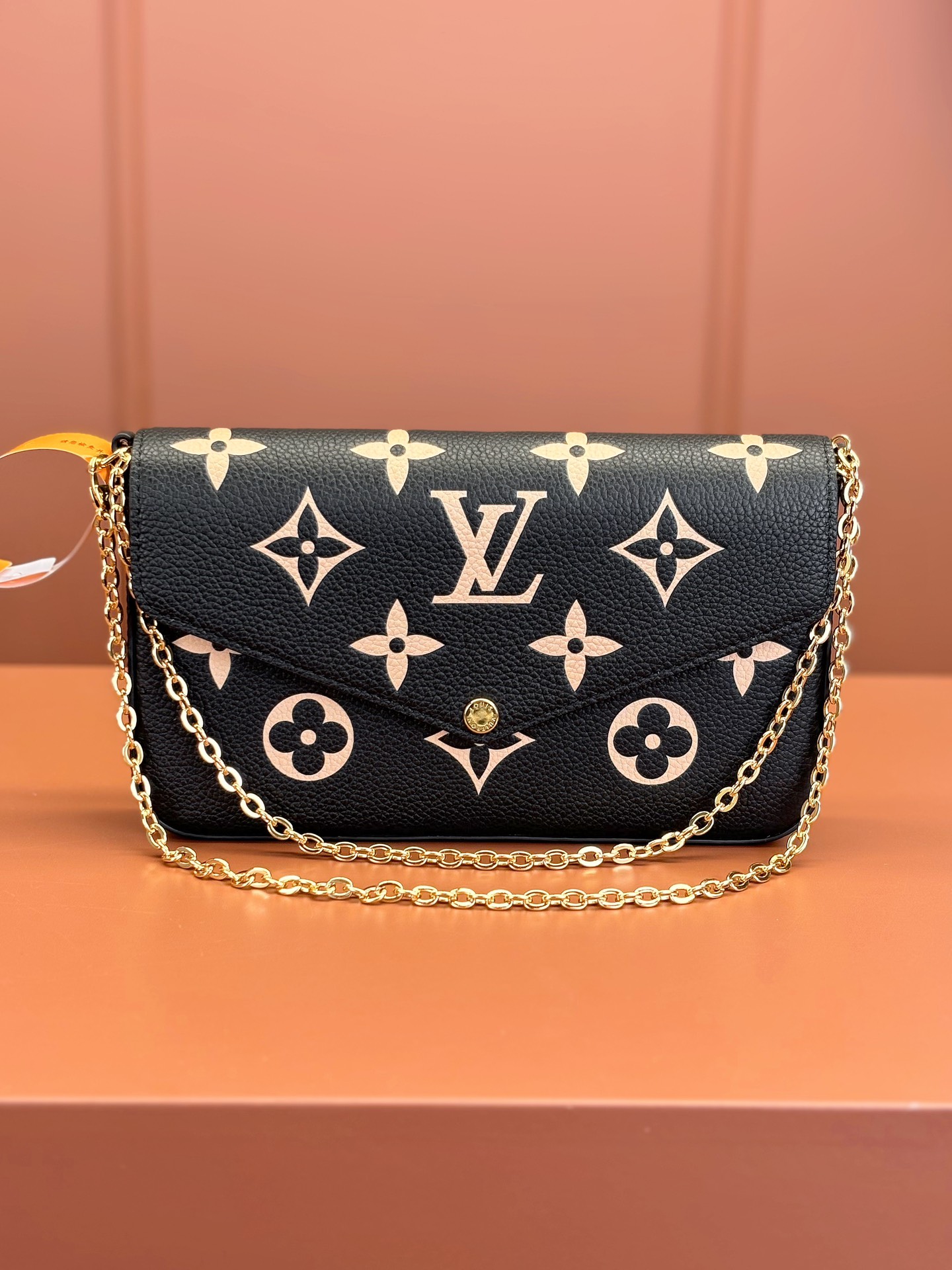 Pochette Félicie Bicolor Monogram Empreinte Leather Black / Beige M82479