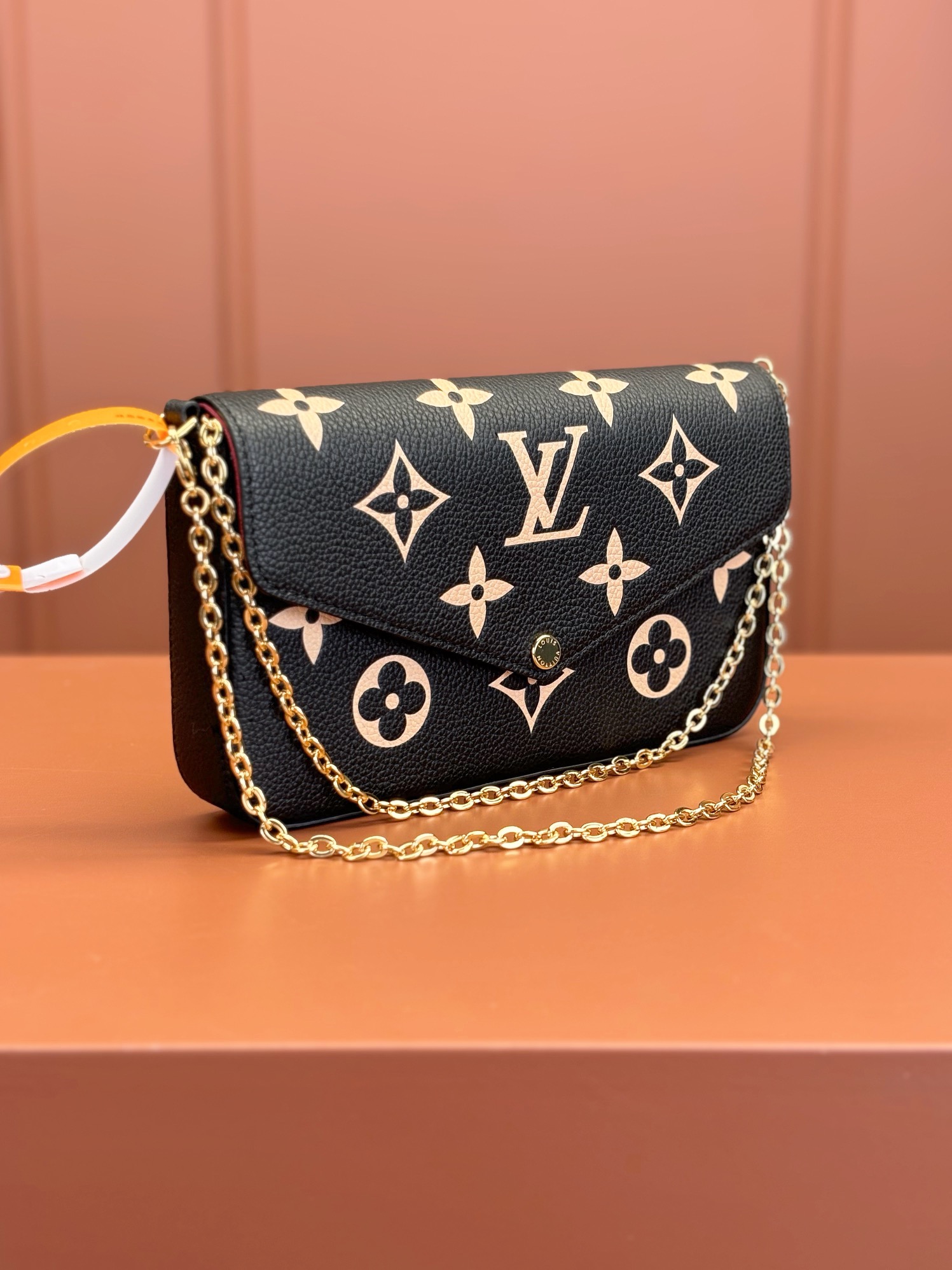 Pochette Félicie Bicolor Monogram Empreinte Leather Black / Beige M82479