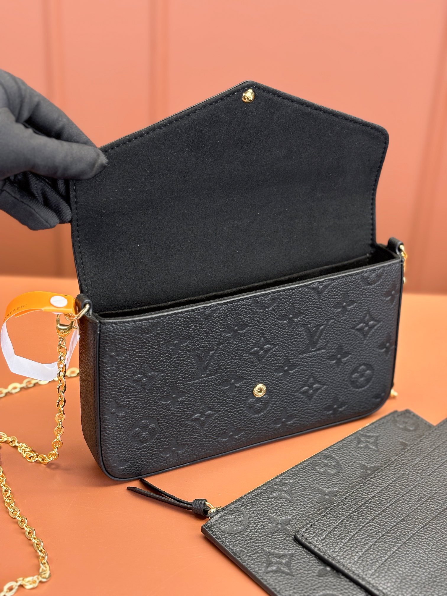 Pochette Félicie Monogram Empreinte Leather Black M82477