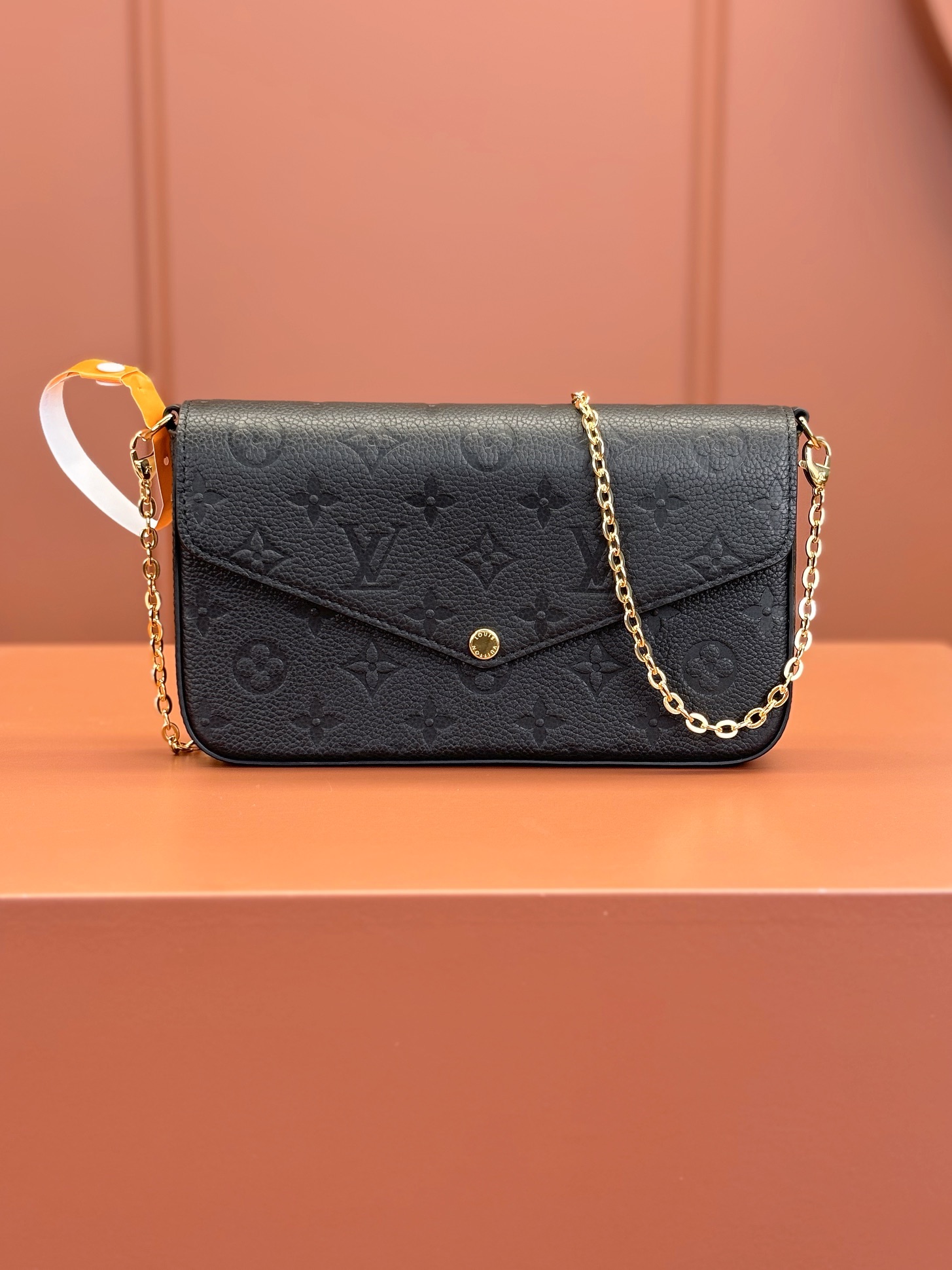 Pochette Félicie Monogram Empreinte Leather Black M82477