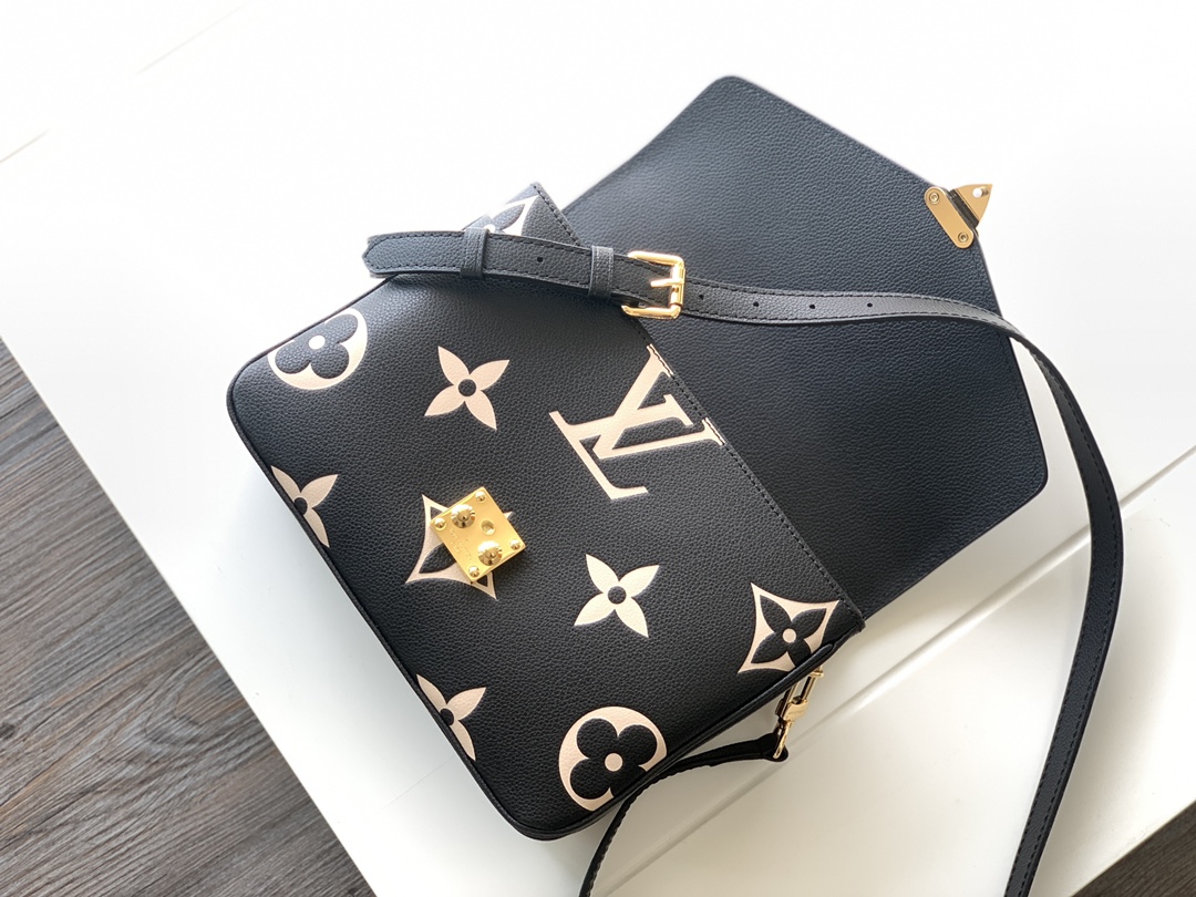 Pochette Métis Bicolor Monogram Empreinte Leather Bag Black/Beige M45773