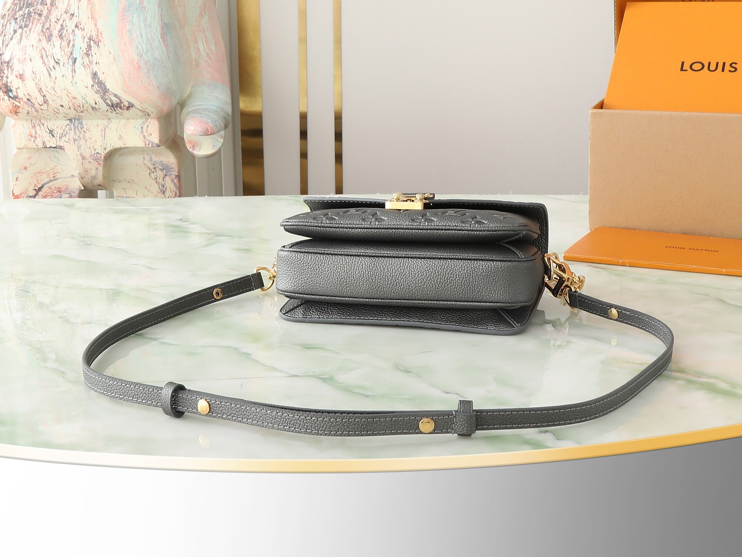 Pochette Métis East West Bag Monogram Empreinte Leather Gun Metal M11998