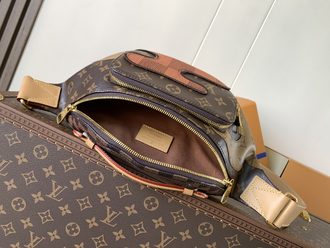 Rush Bumbag Brown Monogram Landscape M15271
