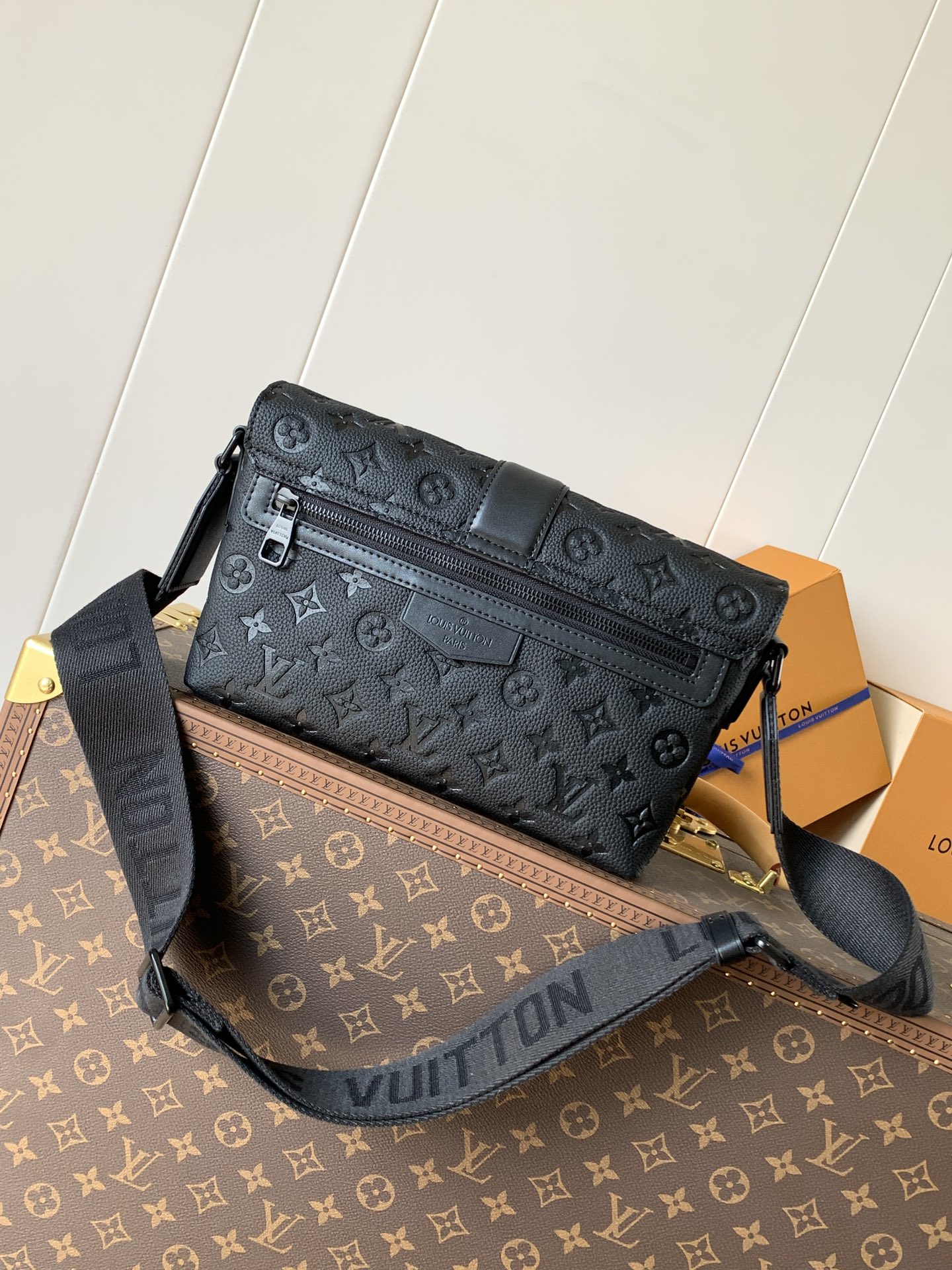 S-Cape Messenger Bag Black Monogram Taurillon M23741