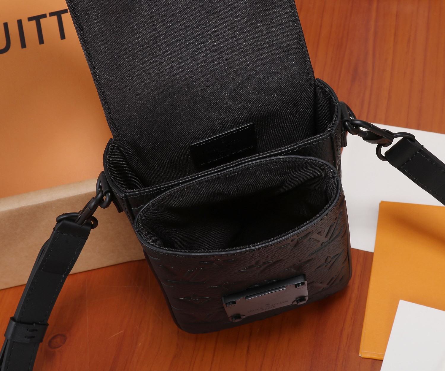 S-Lock Vertical Wearable Wallet Black Taurillon Monogram Leather M81524