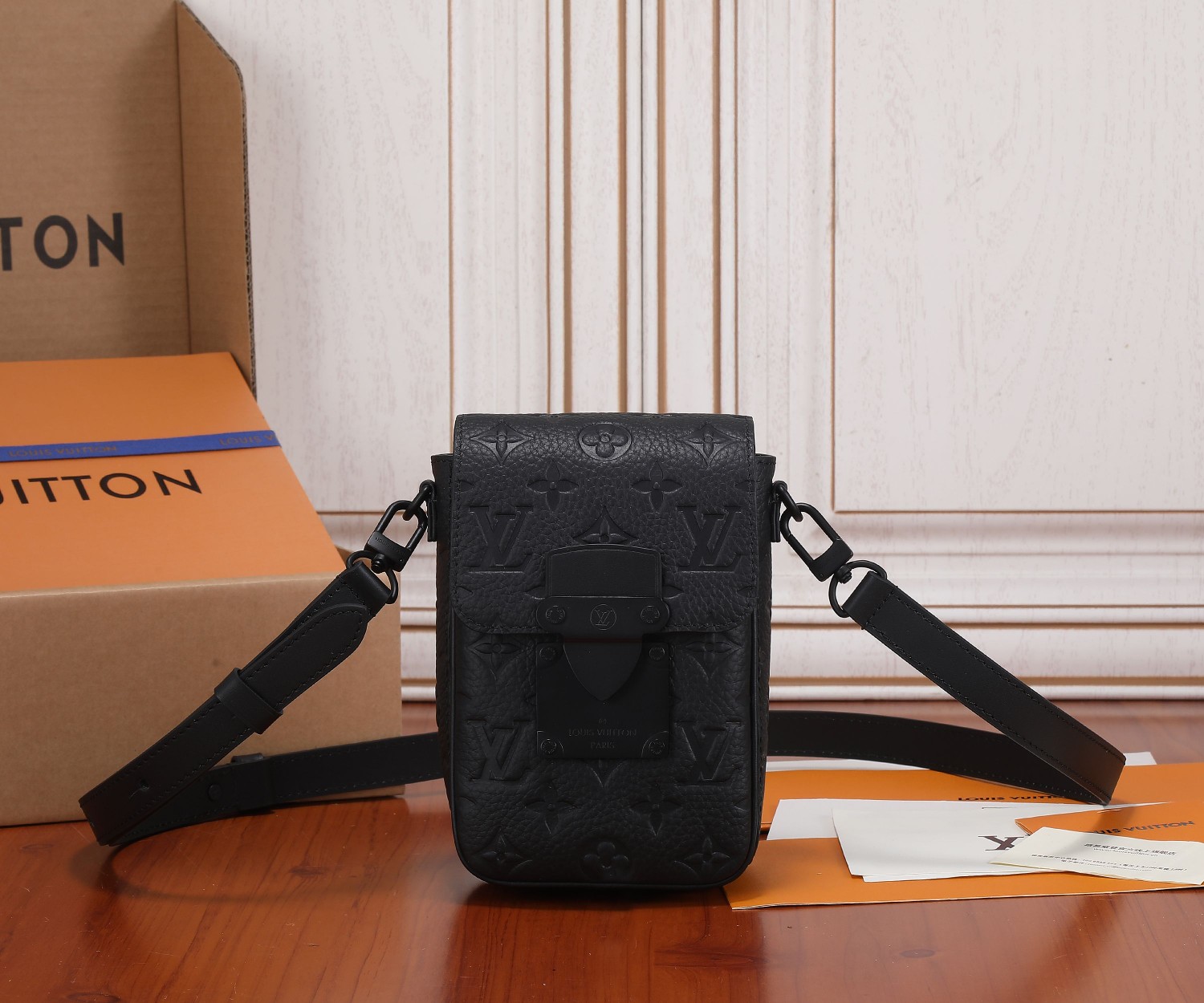 S-Lock Vertical Wearable Wallet Black Taurillon Monogram Leather M81524