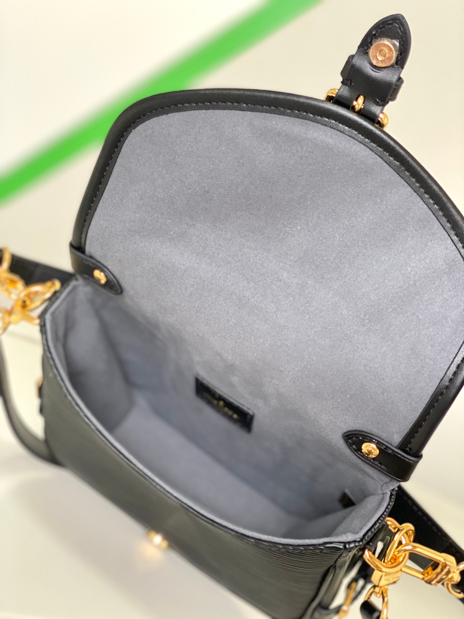 Saumur Bb Bag Epi Leather Black M23469