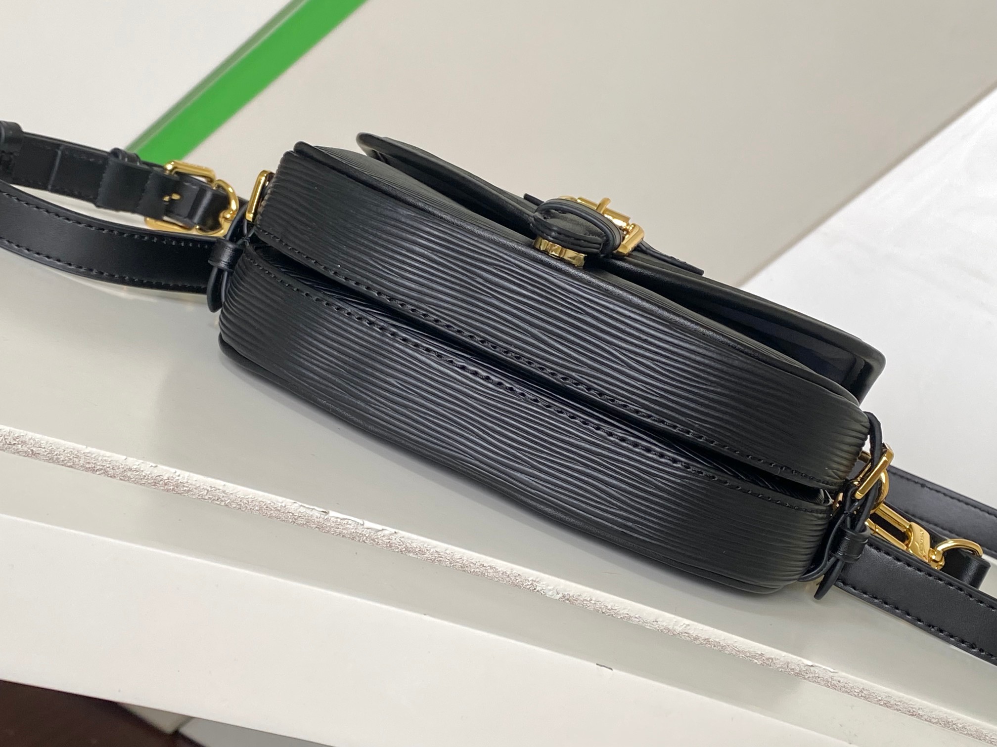 Saumur Bb Bag Epi Leather Black M23469
