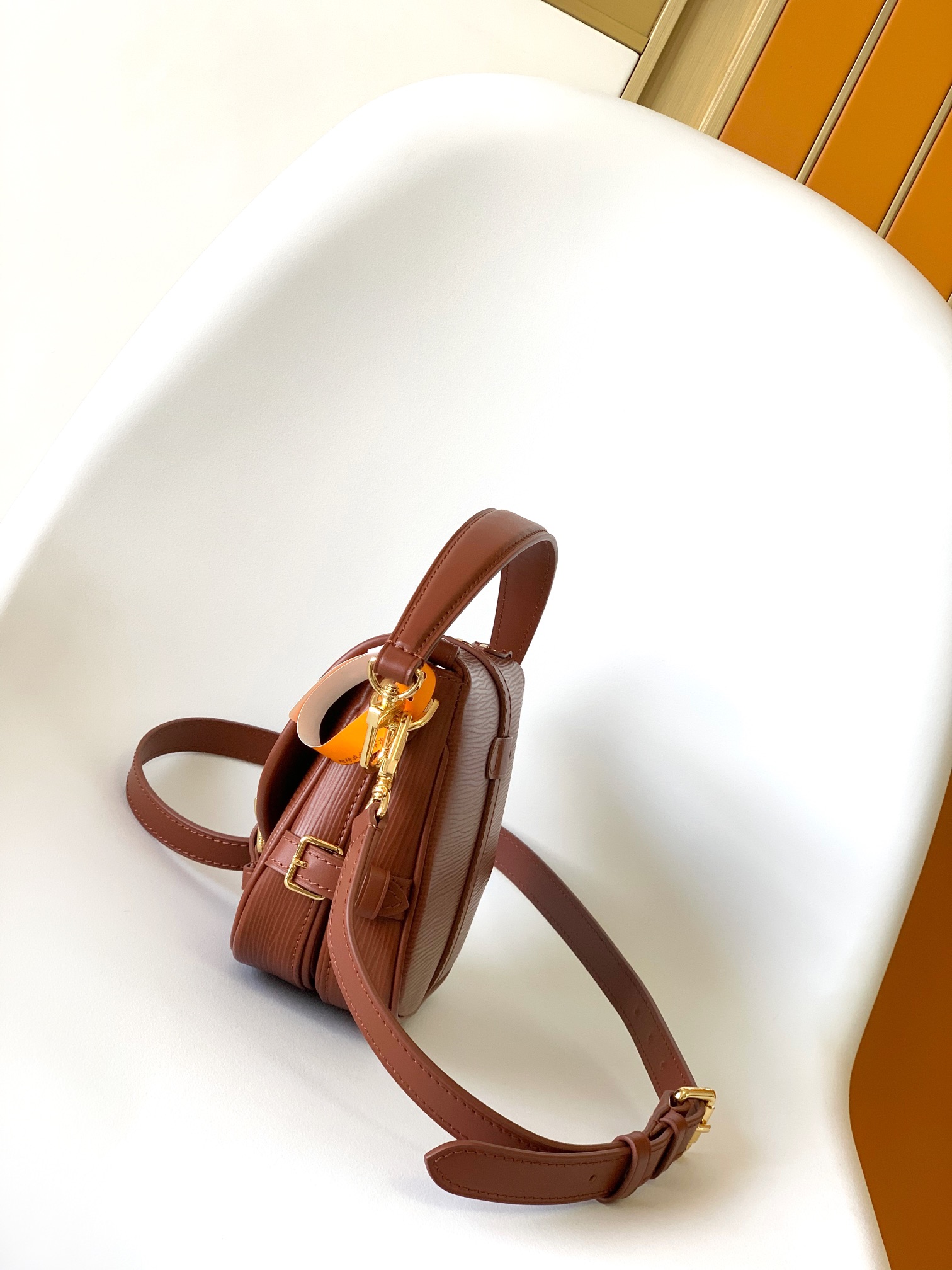 Saumur Bb Bag Epi Leather Cognac M23470