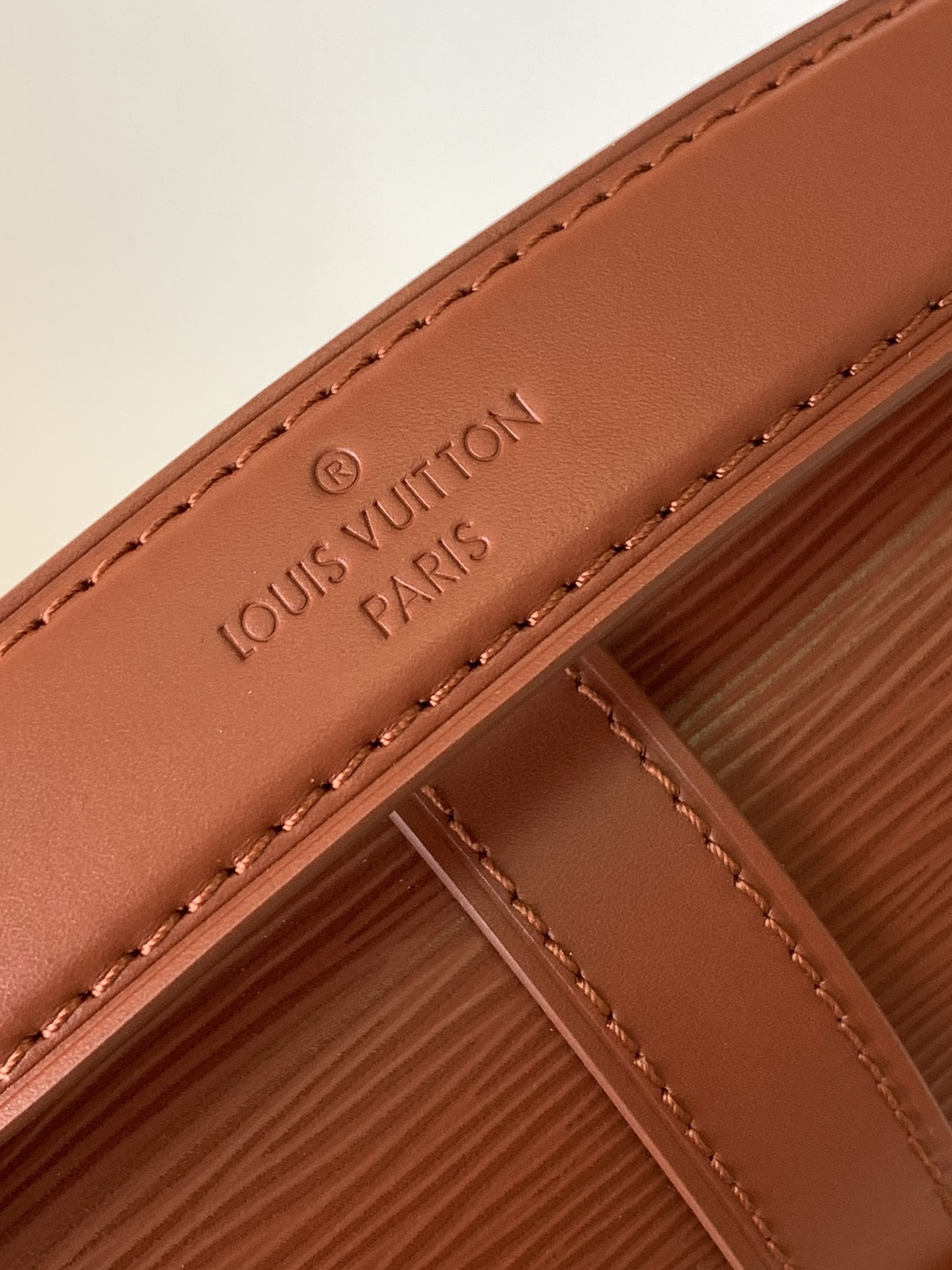 Saumur Bb Bag Epi Leather Cognac M23470