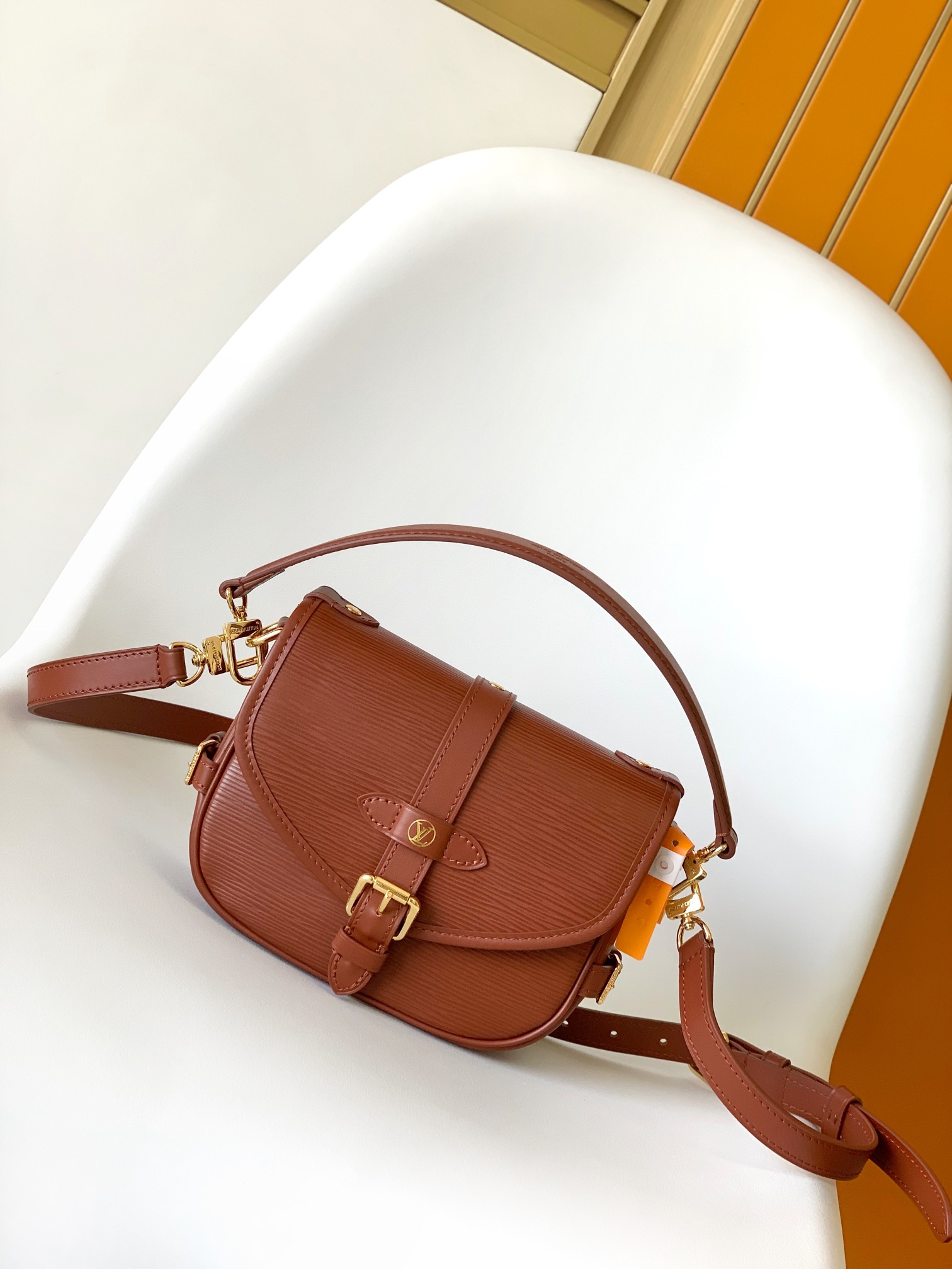 Saumur Bb Bag Epi Leather Cognac M23470