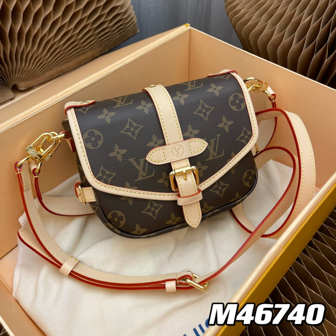 Saumur Bb Bag Monogram M46740