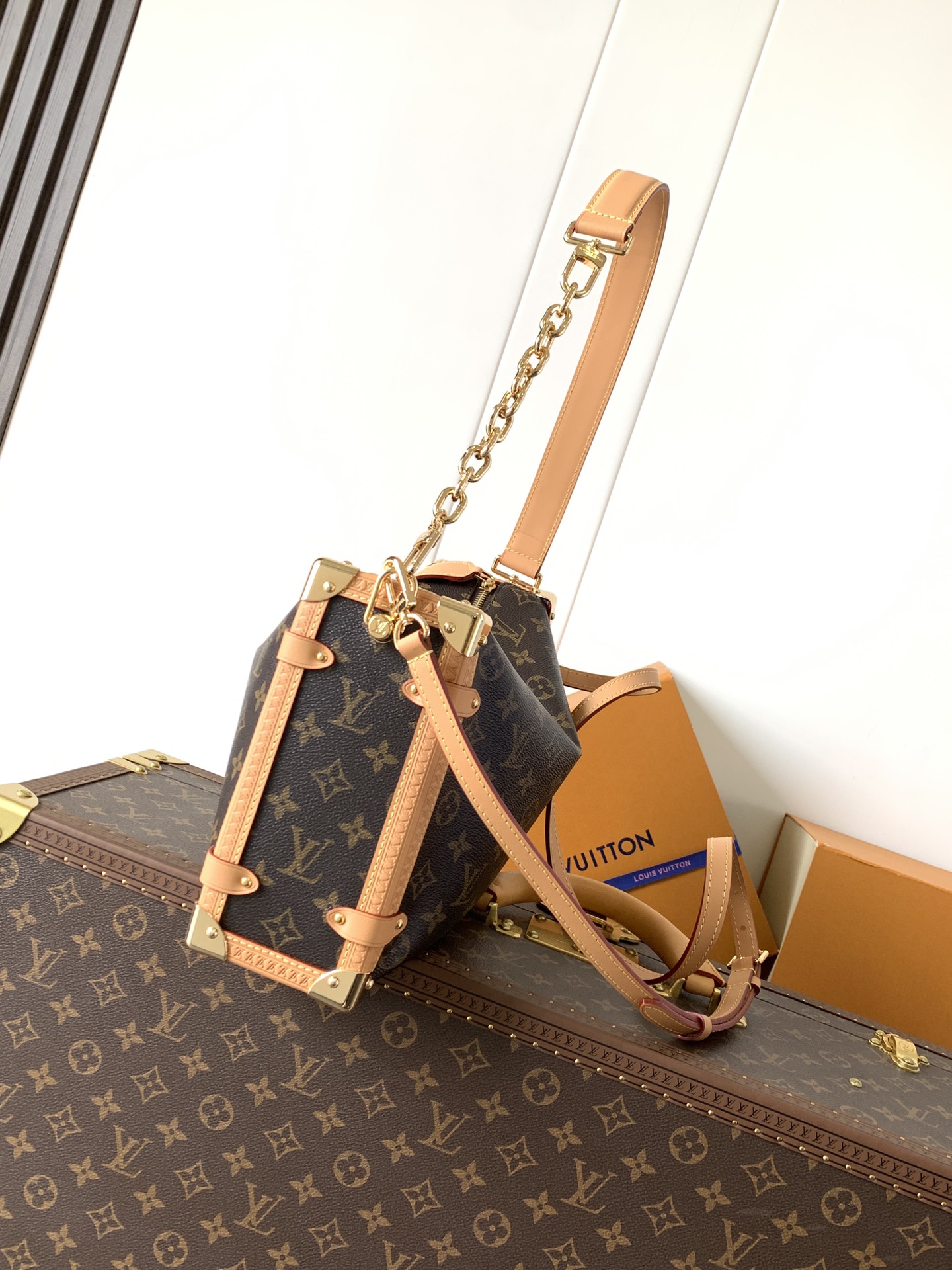 Side Trunk Gm Handbags Monogram M14513