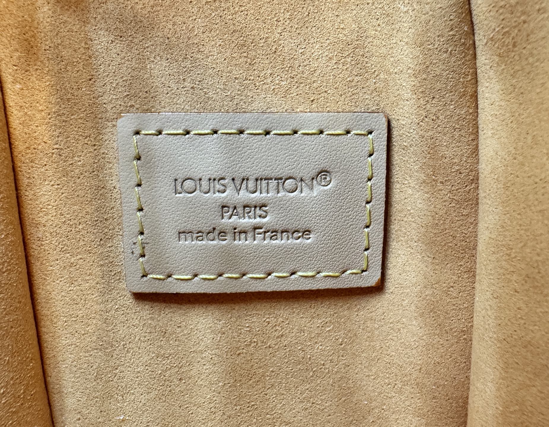 Side Trunk Mm Handbags Iconic Monogram M14606