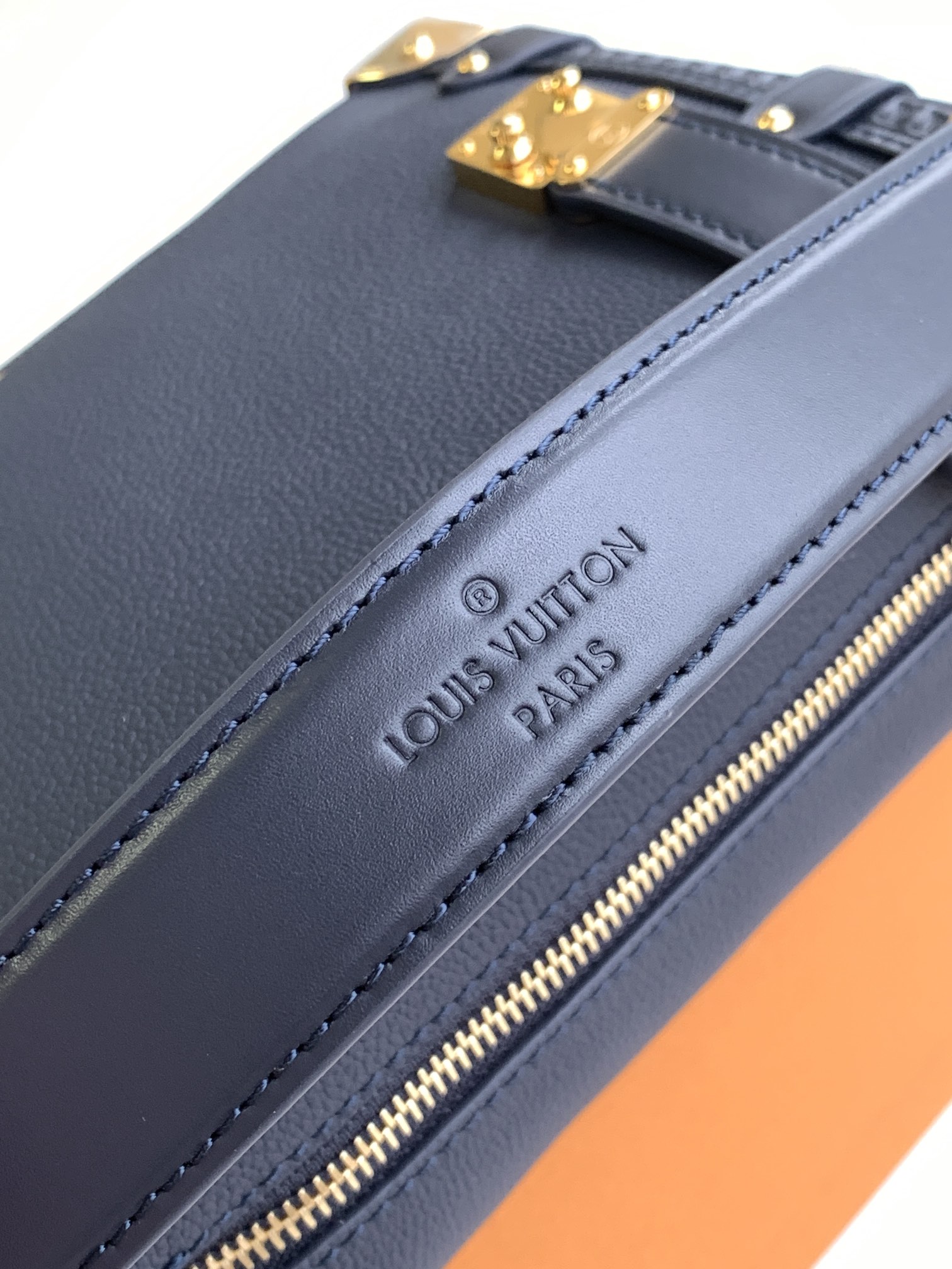 Side Trunk Mm Handbags Navy Grained Calf Leather Gold Hardware M15226