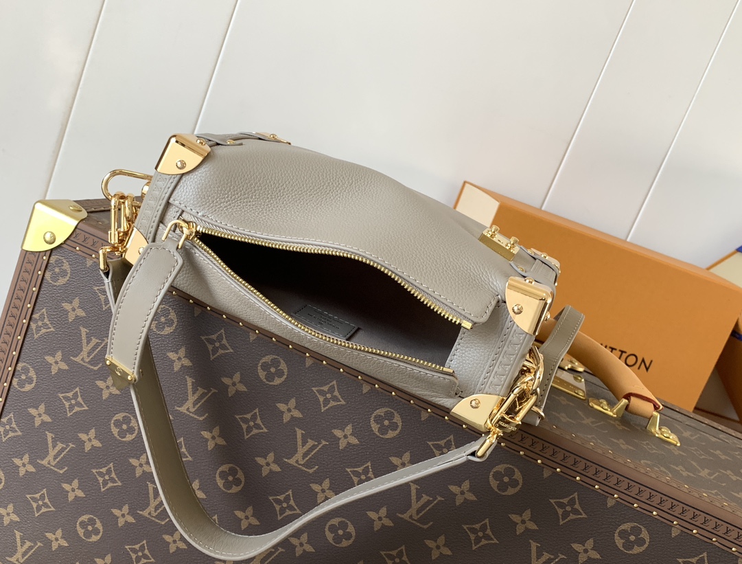 Side Trunk Mm Handbags Taupe Grained Calf Leather Gold Hardware M25072