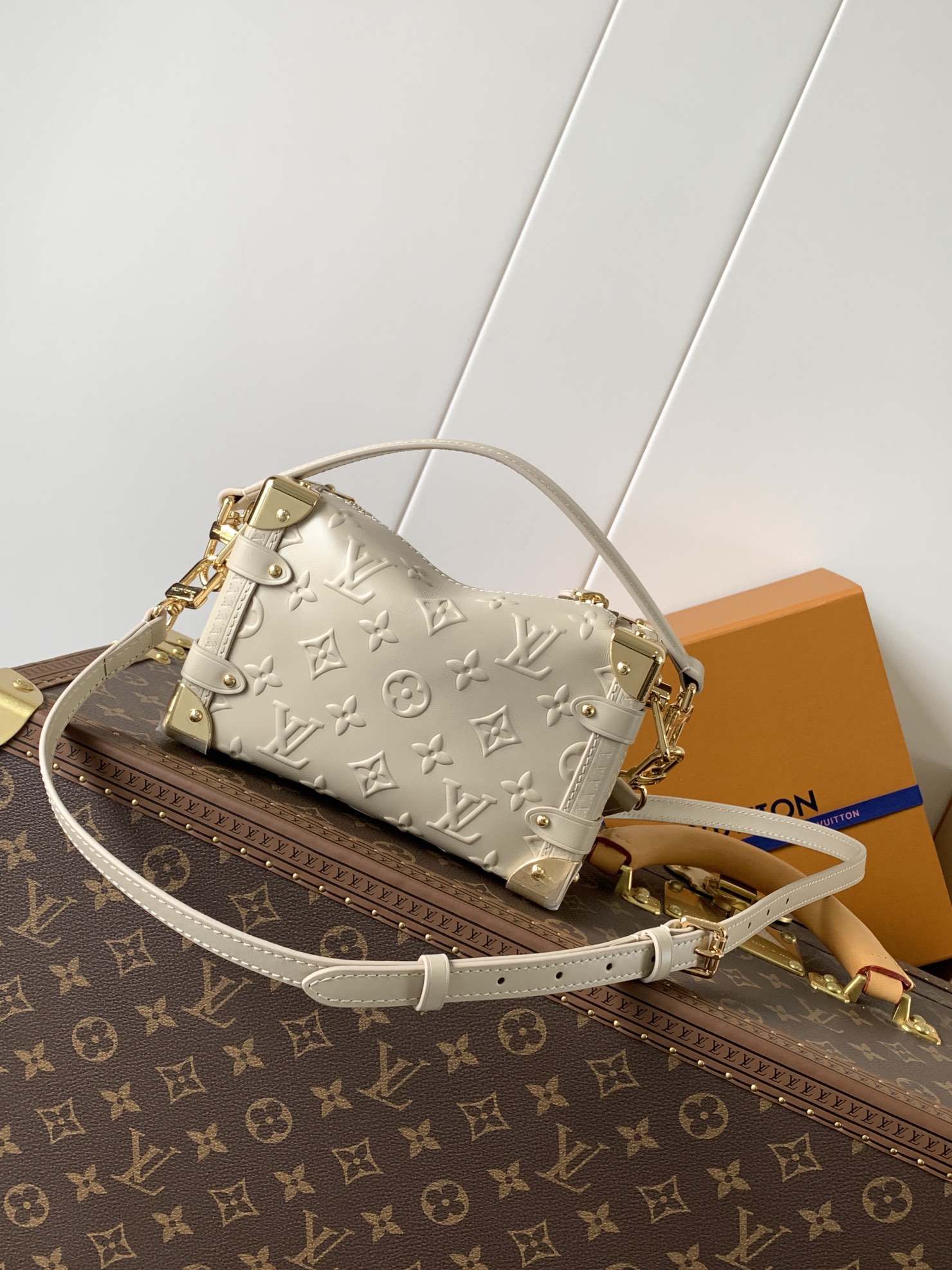 Side Trunk Pm Handbags Biscuit Calf Leather M14571