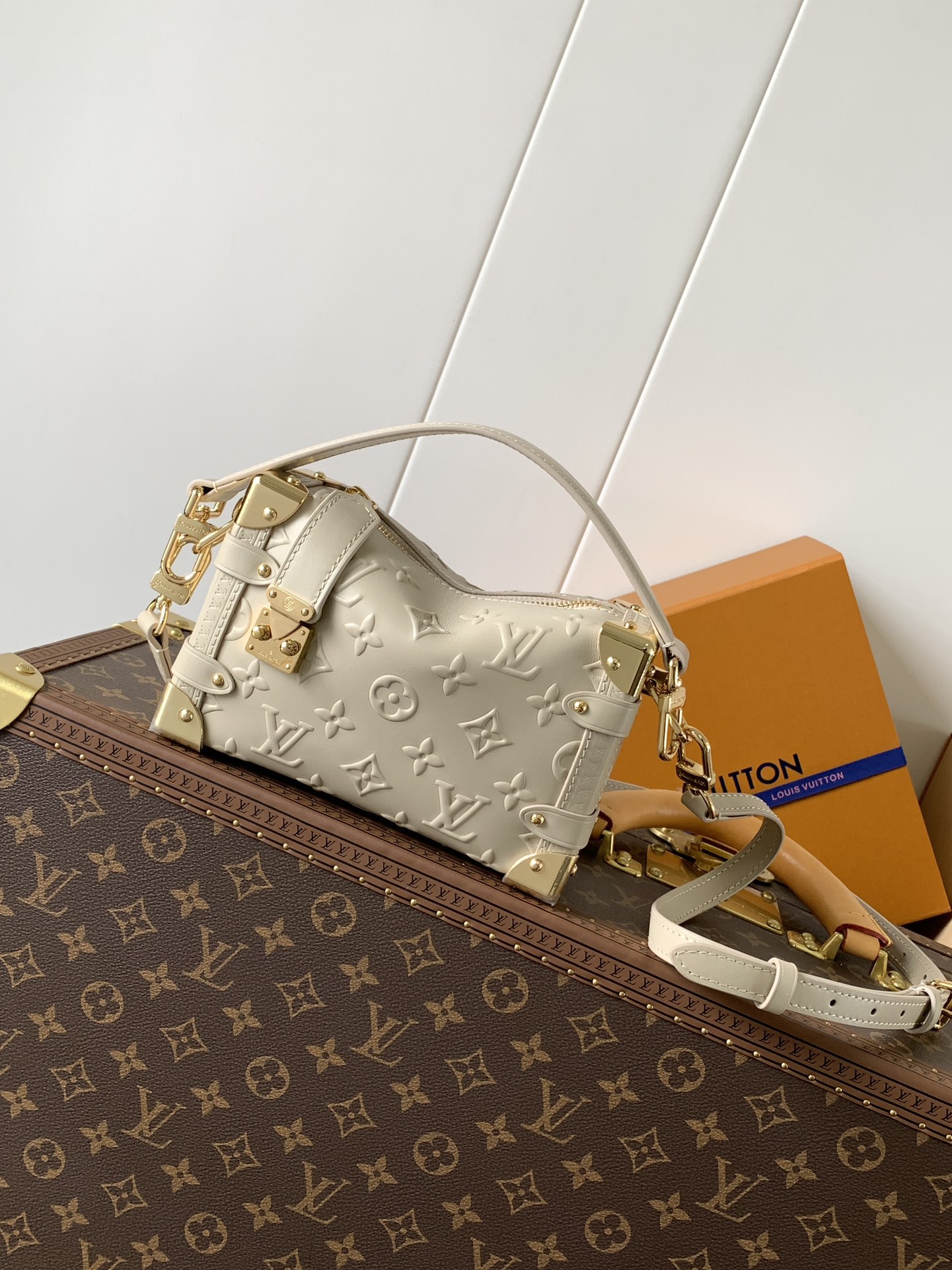 Side Trunk Pm Handbags Biscuit Calf Leather M14571