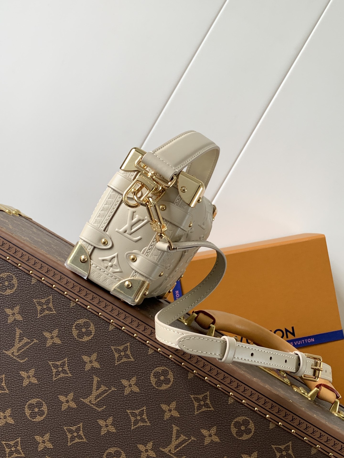 Side Trunk Pm Handbags Biscuit Calf Leather M14571