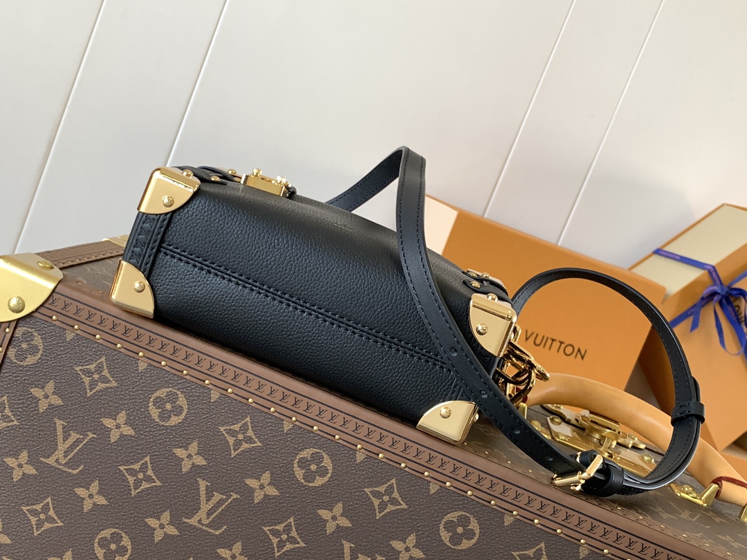 Side Trunk Pm Handbags H27 Black Calfskin M23817
