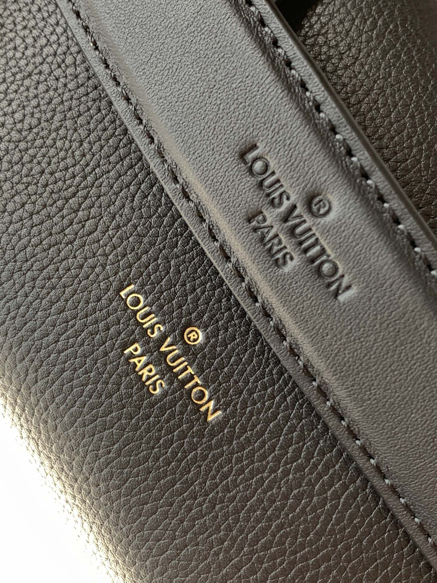 Side Trunk Pm Handbags H27 Black Calfskin M23817
