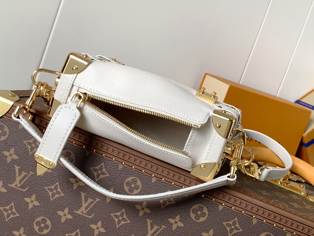 Side Trunk Pm Handbags H27 Chalk Calfskin M23915
