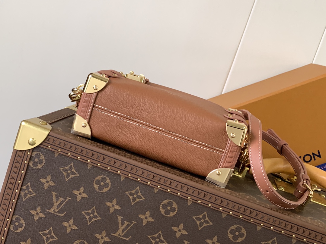 Side Trunk Pm Handbags H27 Cognac Calfskin M15224
