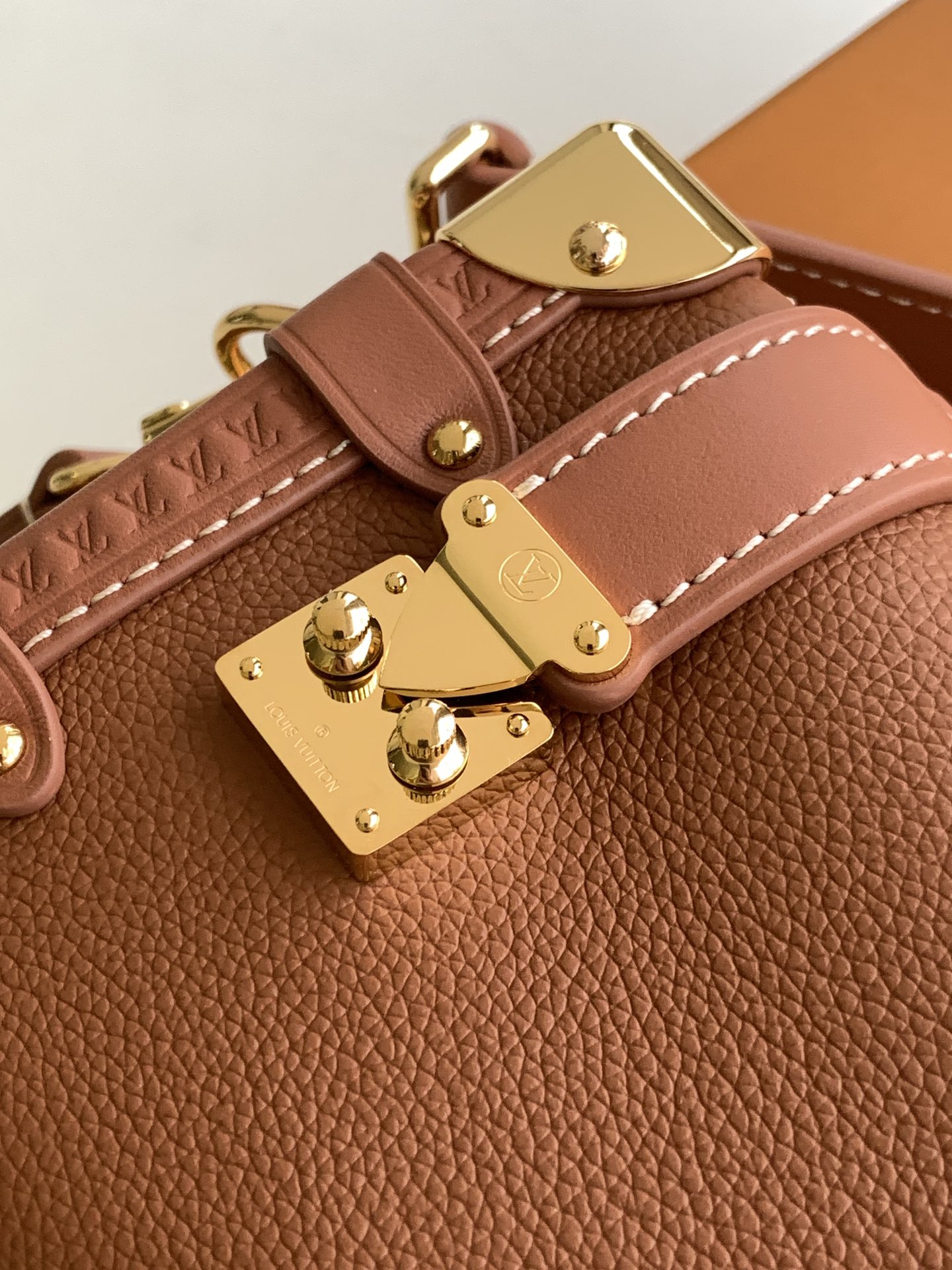 Side Trunk Pm Handbags H27 Cognac Calfskin M15224