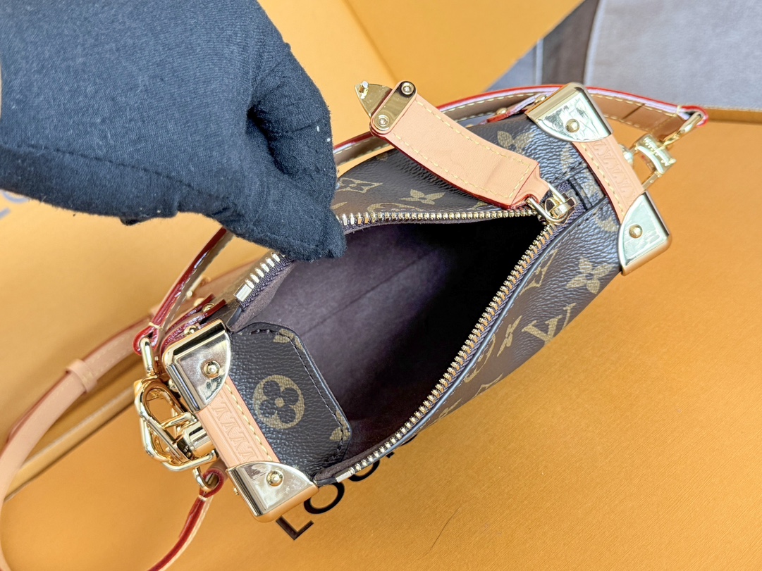 Side Trunk Pm Handbags Monogram M46815