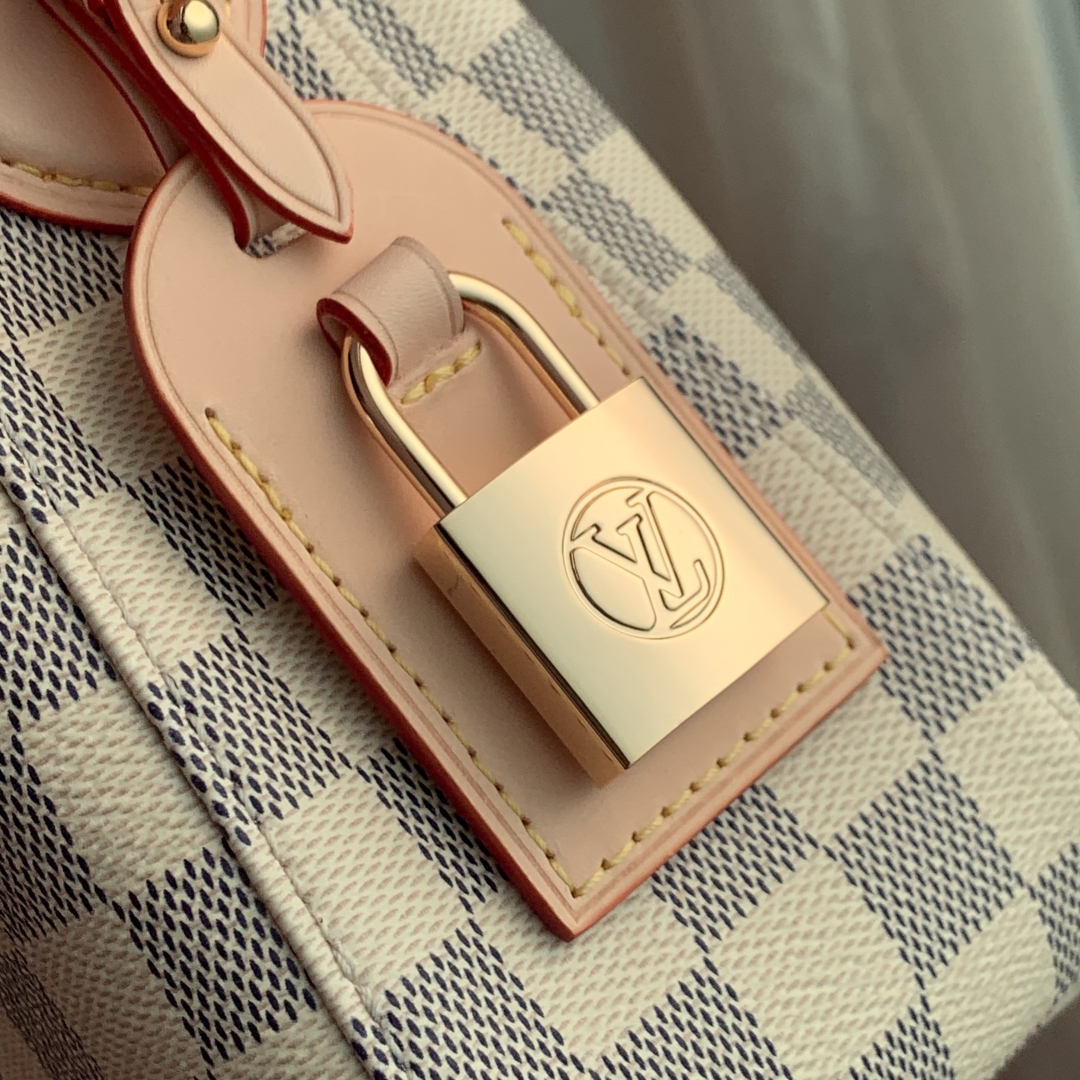 Slouchy Pm Handbags Damier Azur N00116
