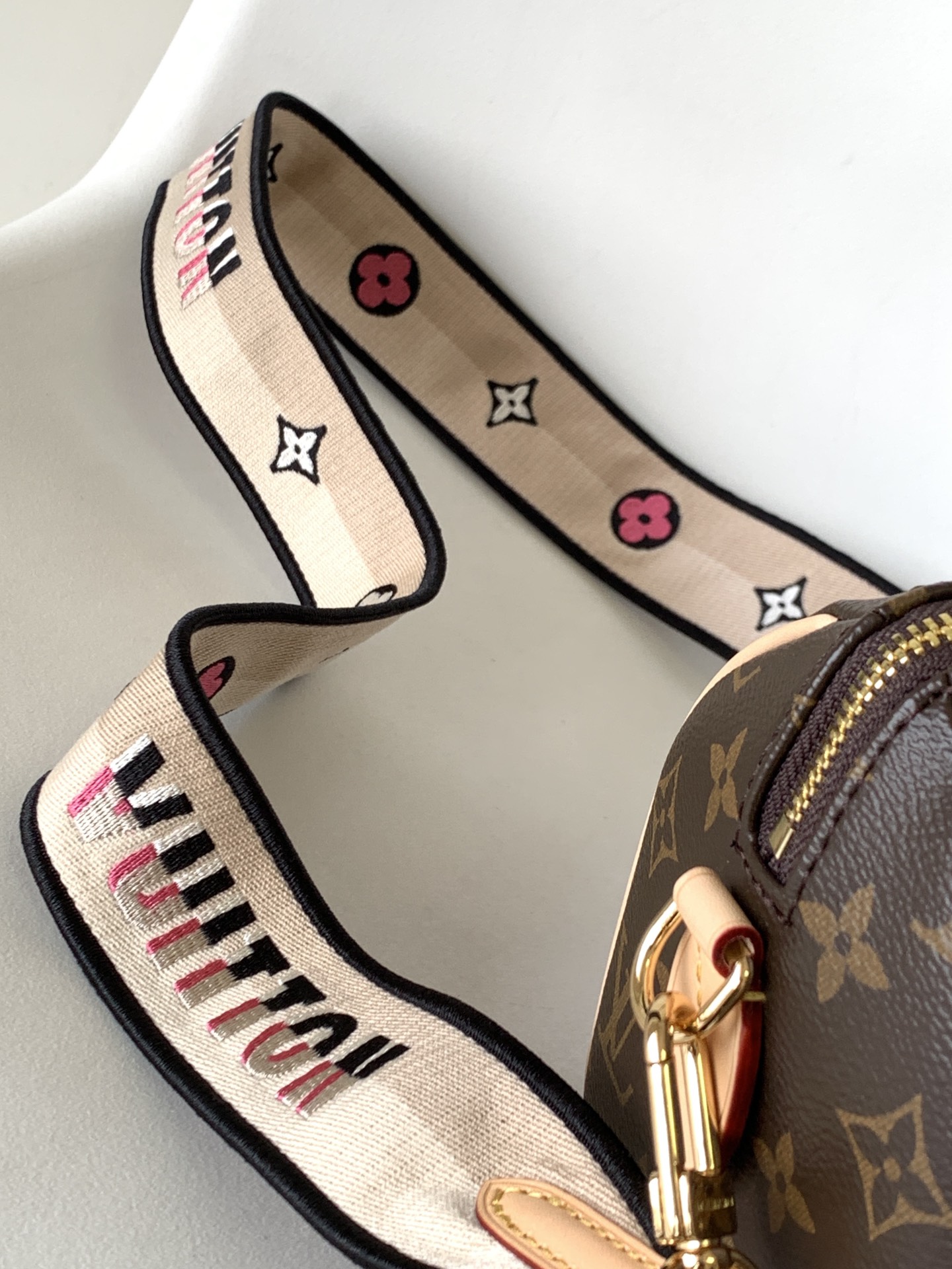Speedy Bandoulière 20 Monogram Black M46234