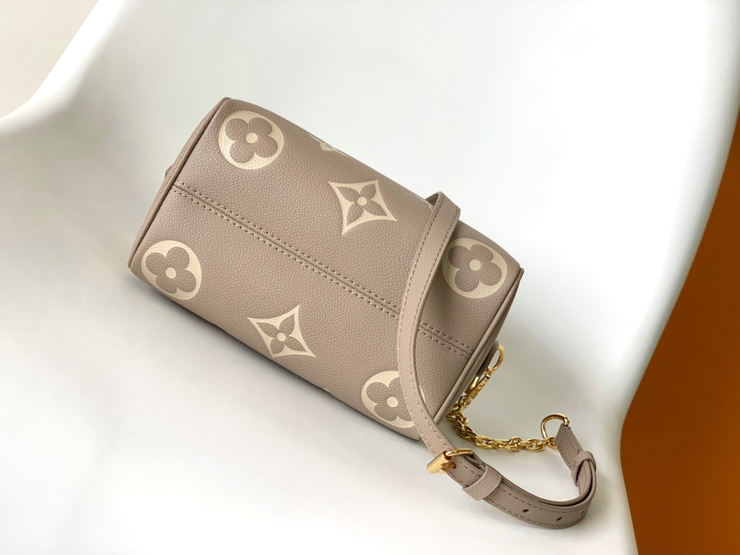 Speedy Bandoulière 20 Monogram Empreinte Leather Bicolor Tourterelle Gray / Crème Beige M46575