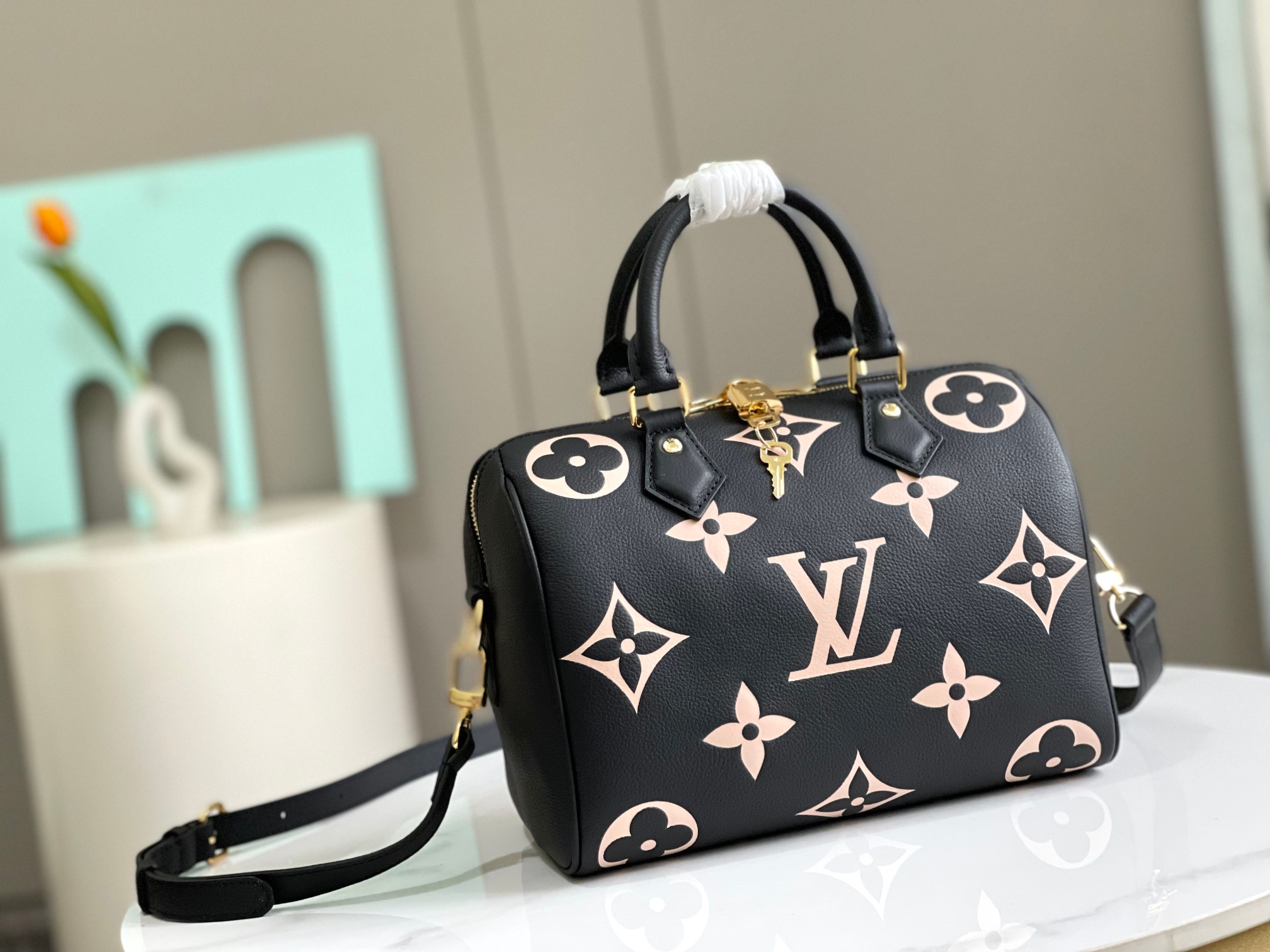Speedy Bandoulière 25 Bicolor Monogram Empreinte Leather M58947