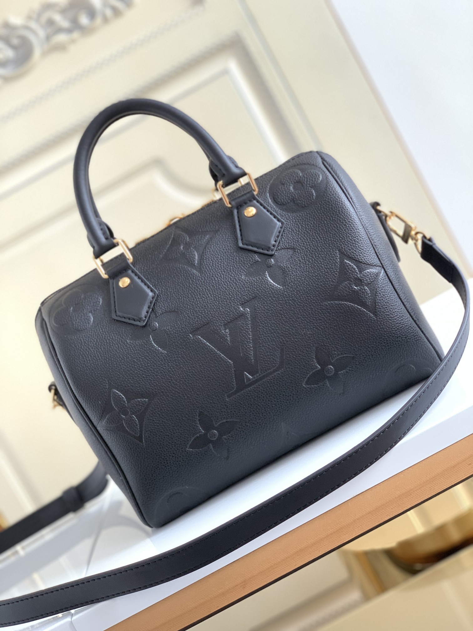 Speedy Bandoulière 25 Monogram Empreinte Leather Black M58951