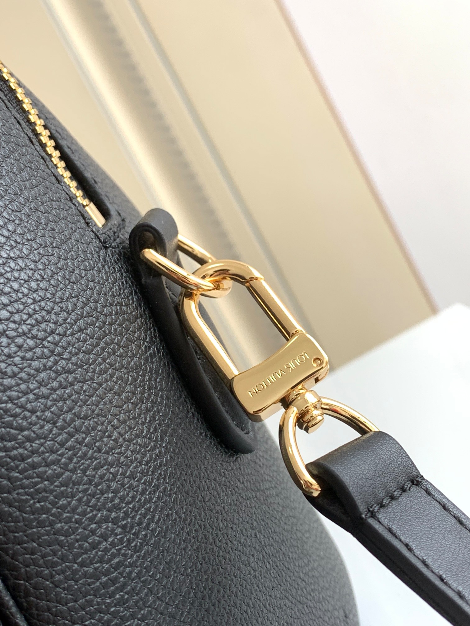 Speedy Bandoulière 25 Monogram Empreinte Leather Black M58951