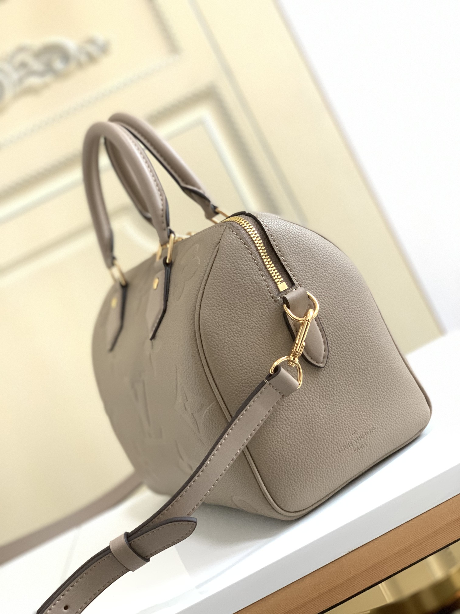 Speedy Bandoulière 25 Monogram Empreinte Leather Turtledove M59273